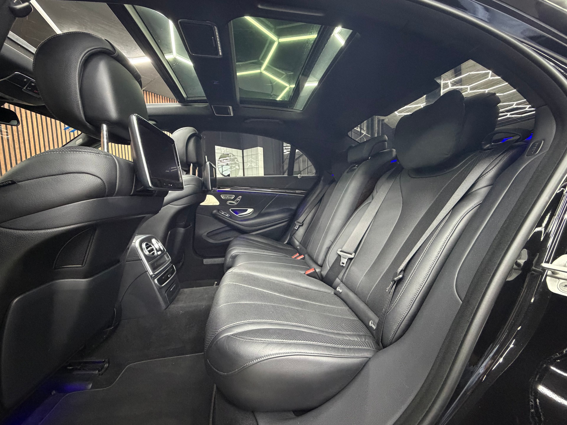 MERCEDES-BENZ S350 Diesel 4 Matic-image-14