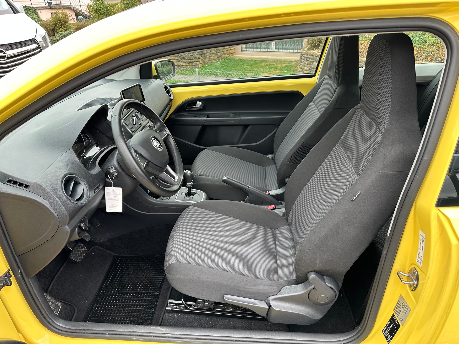 SKODA Citigo 1.0 Elegance ASG-image-6