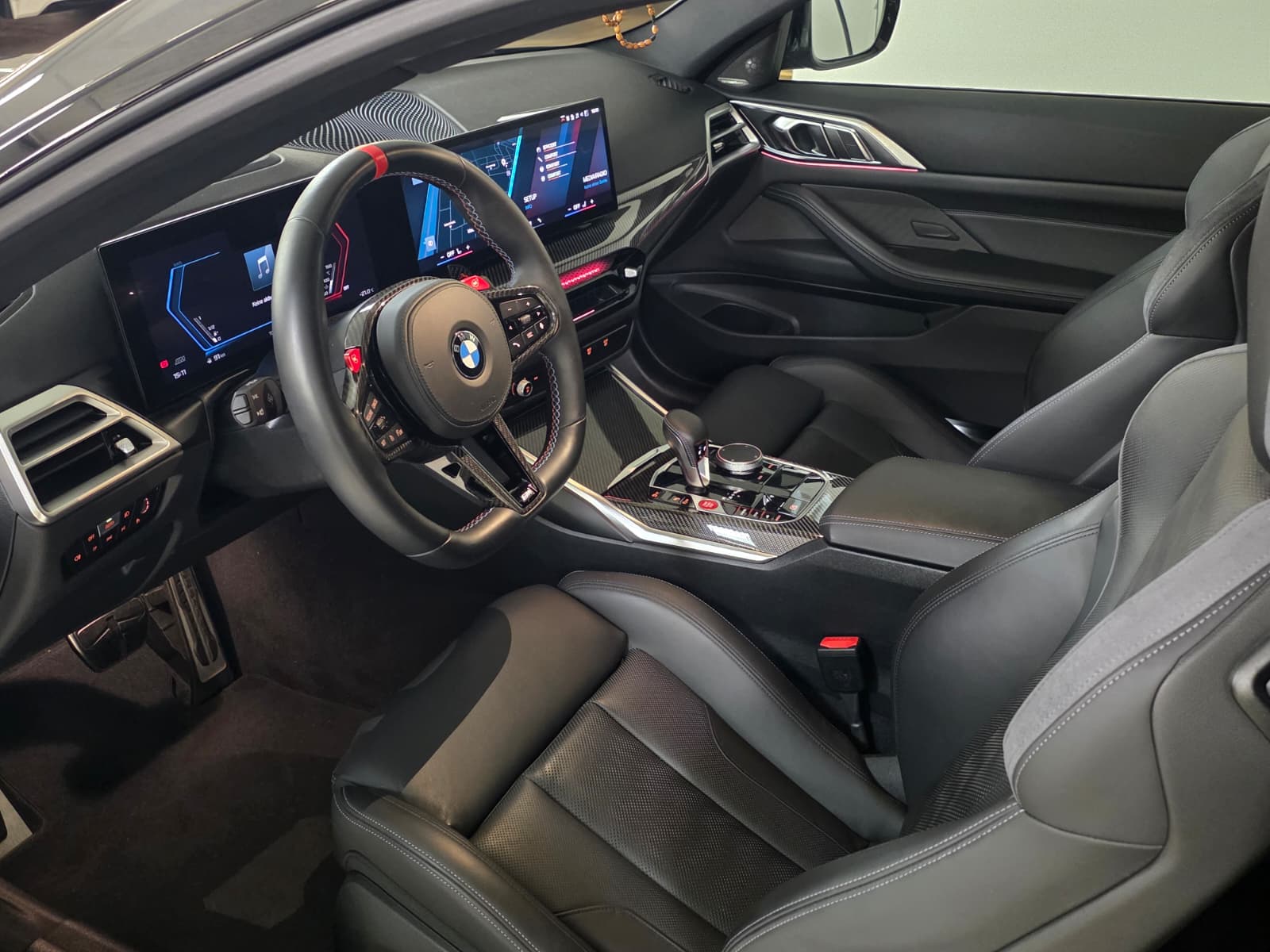 BMW M4 Coupé Competition M xDrive-image-19