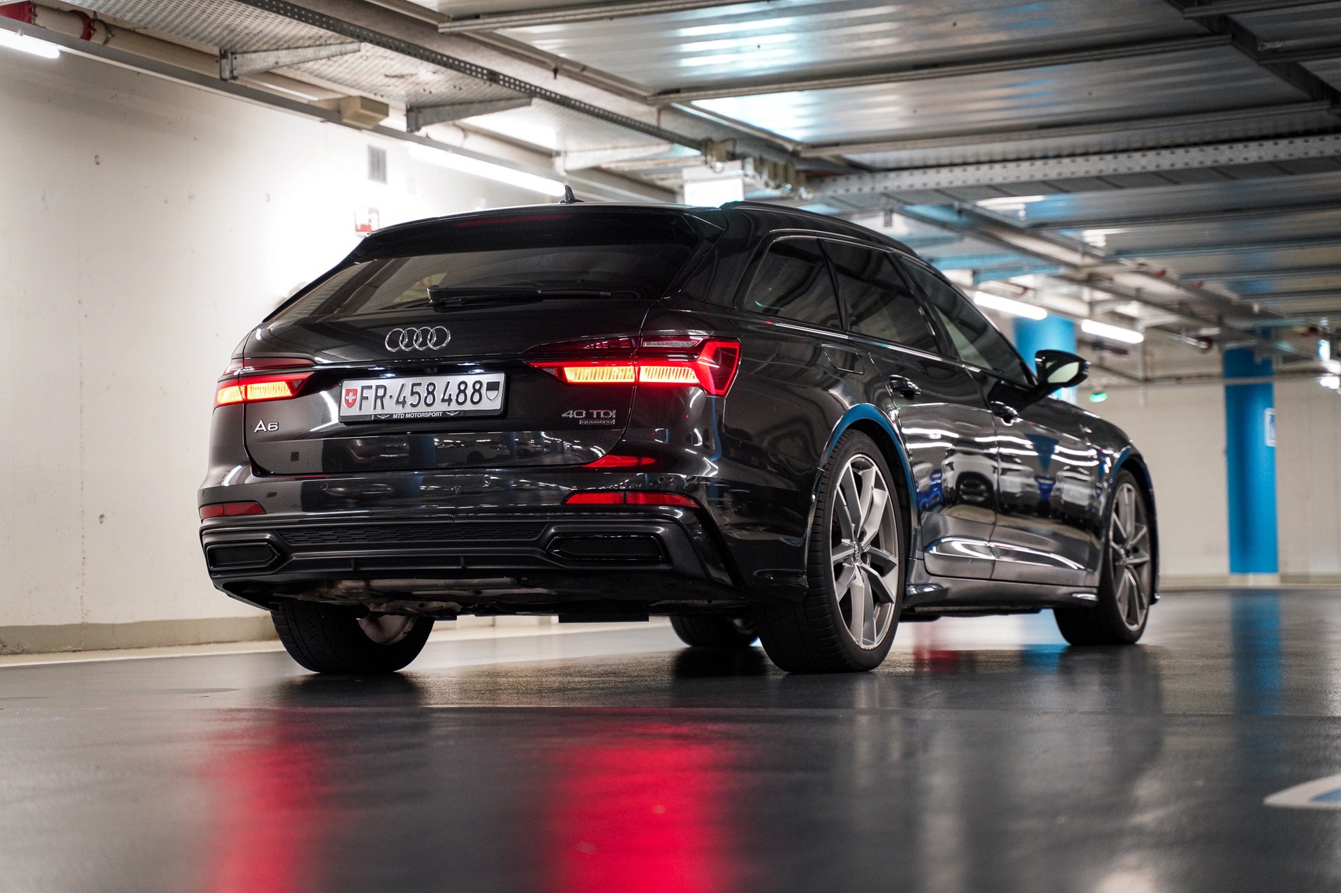 AUDI A6 Avant 40 TDI Sport quattro S-tronic-image-2