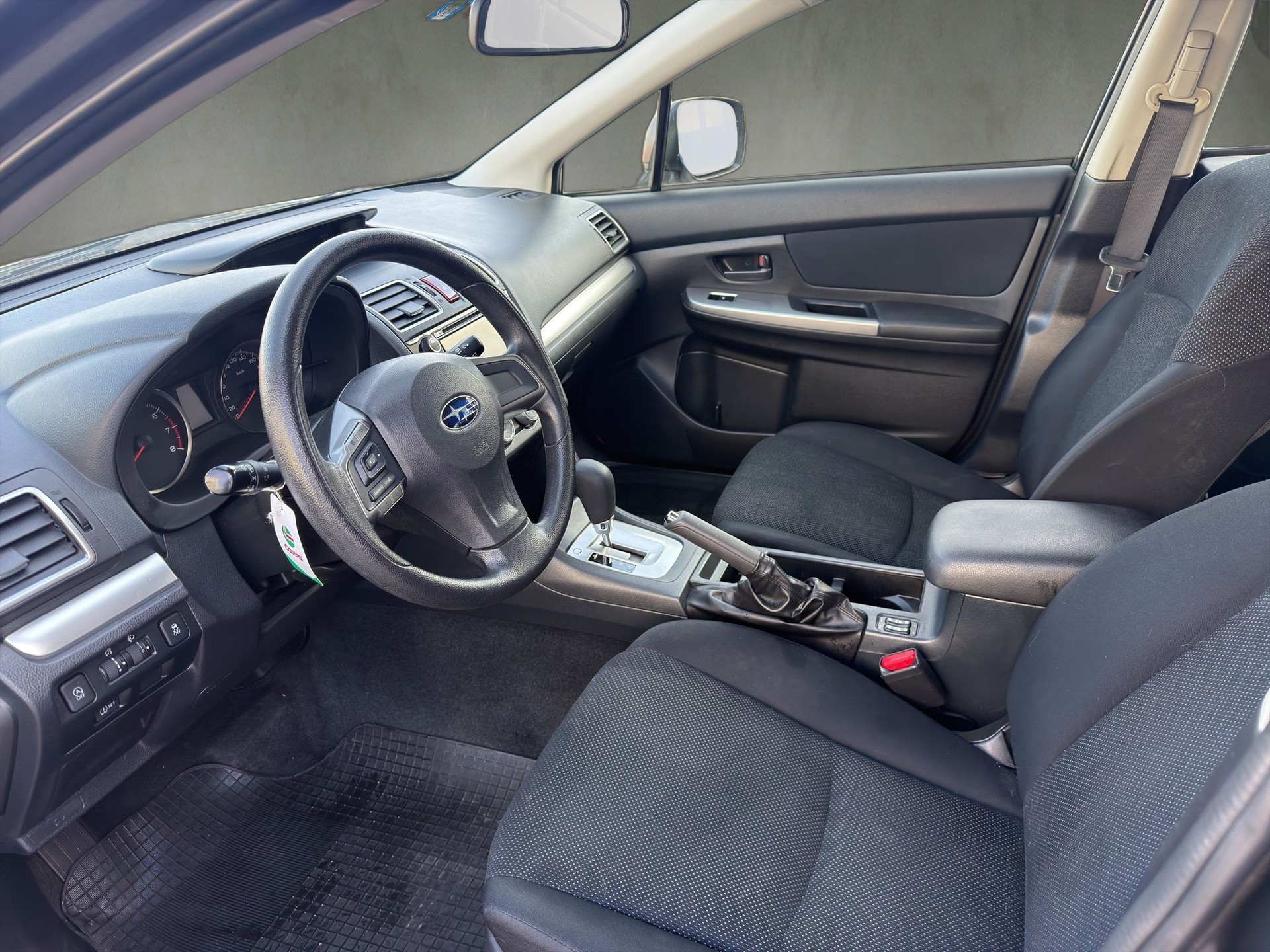 SUBARU Impreza 1.6 Swiss two CVT-image-8