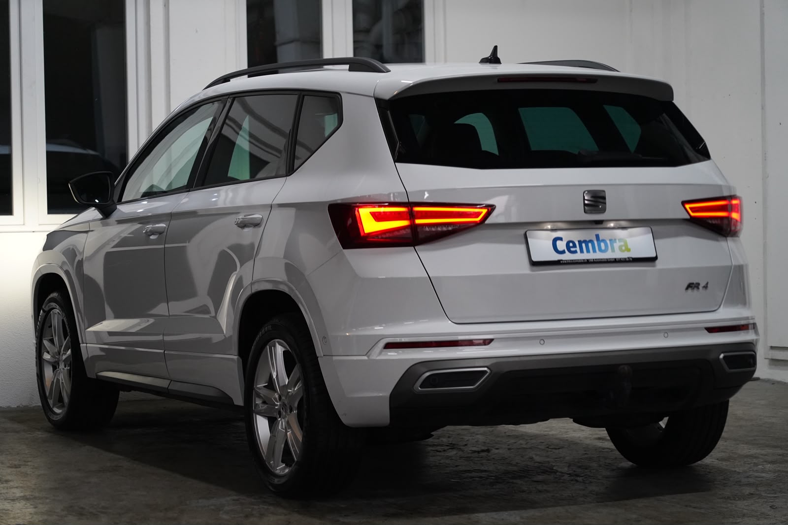 SEAT Ateca 2.0 TDI CR Hola FR DSG 4Drive-image-6