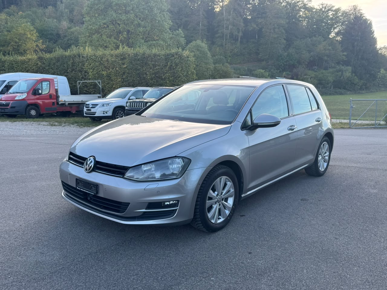 VW Golf 2.0 TDI Comfortline DSG-image-2
