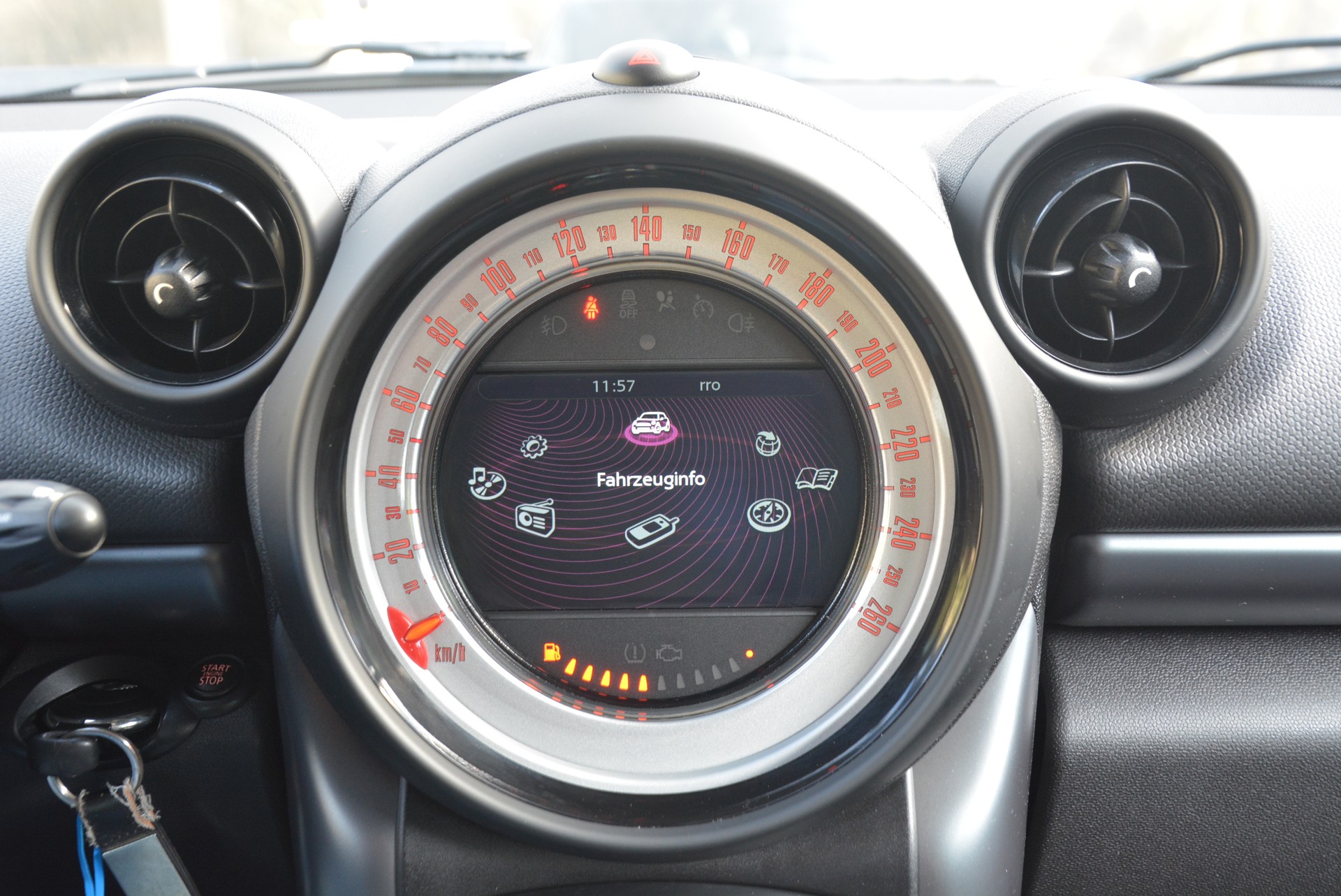 MINI Countryman Cooper S ALL4 Snowhill-image-7