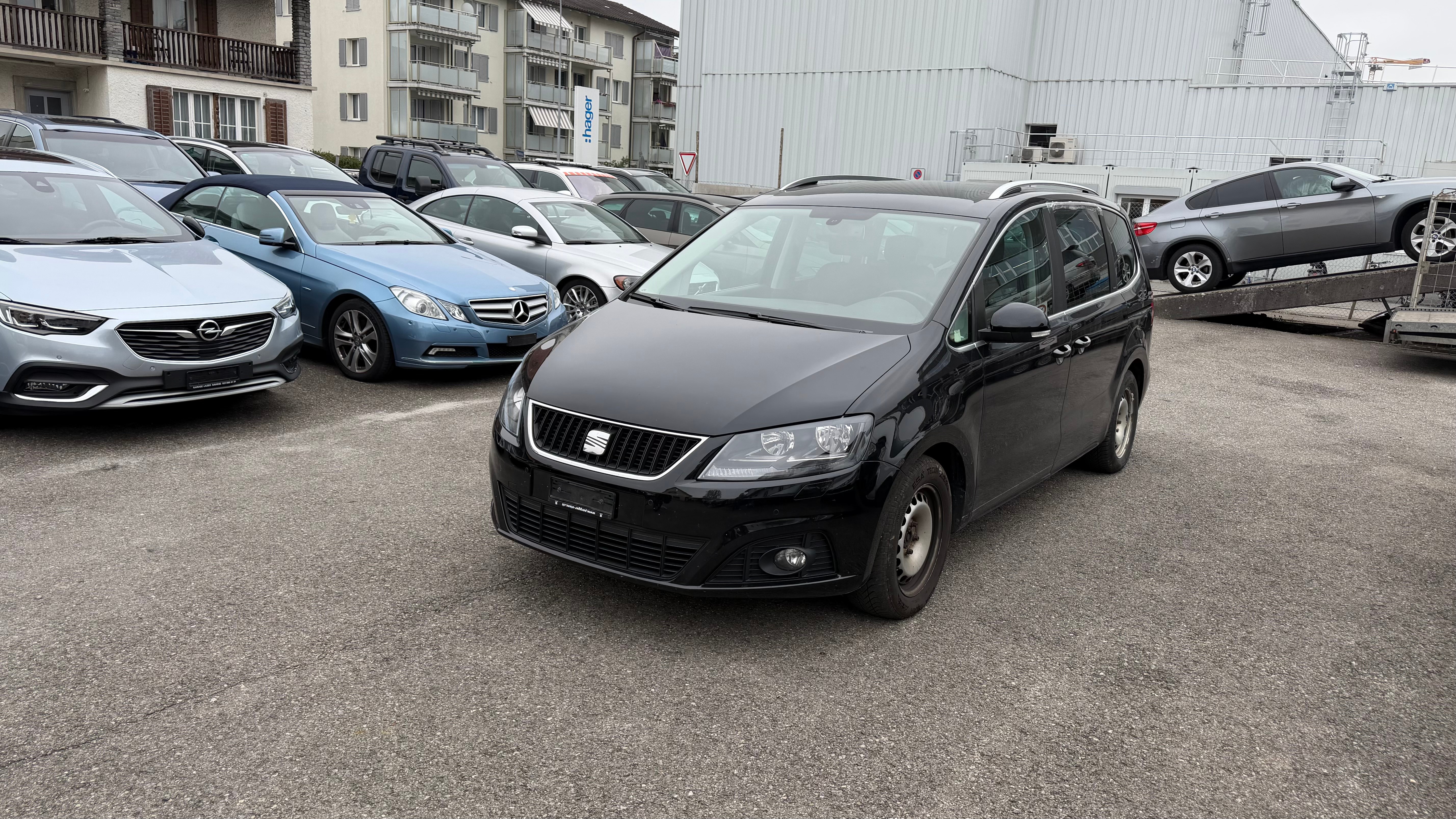 Car photo