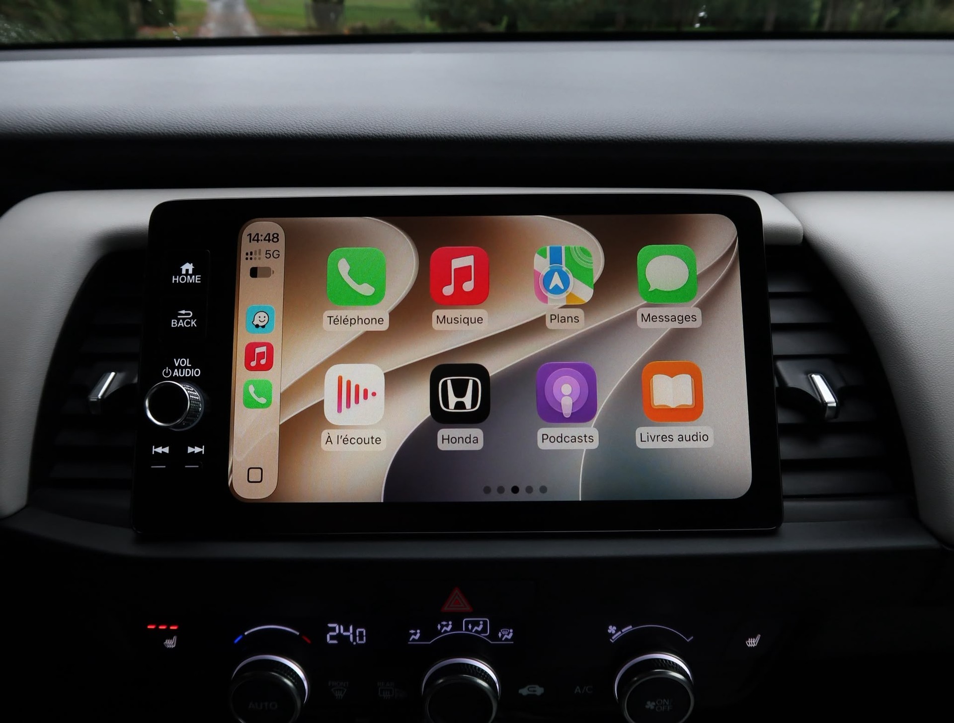 HONDA Jazz 1.5i-MMD Executive E-CVT-image-15