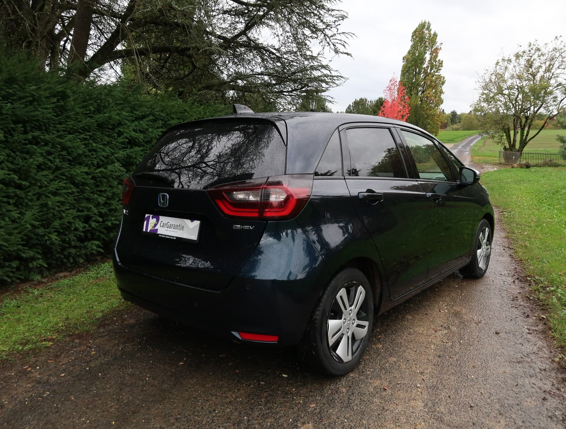 HONDA Jazz 1.5i-MMD Executive E-CVT-image-4