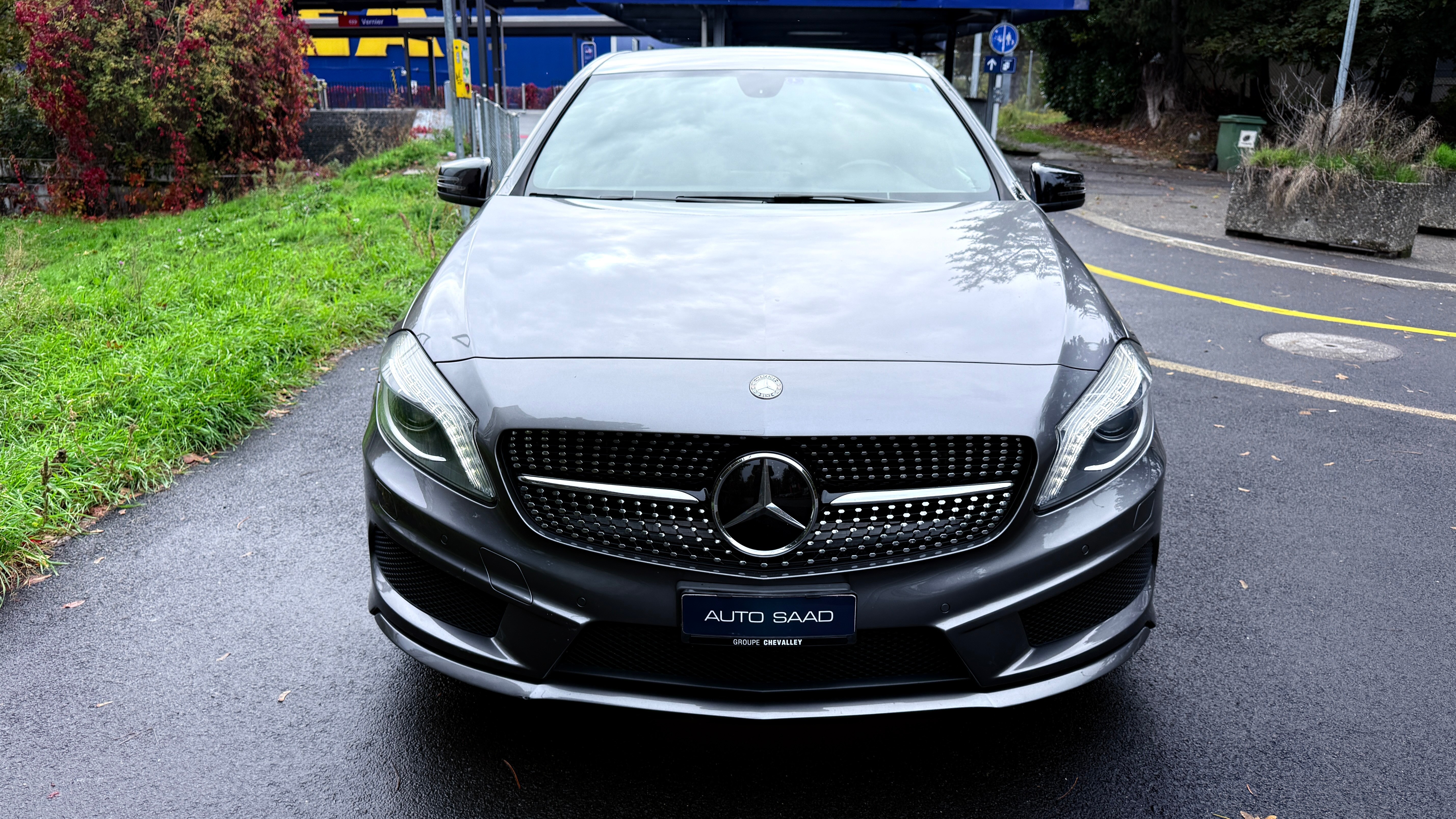 Car photo