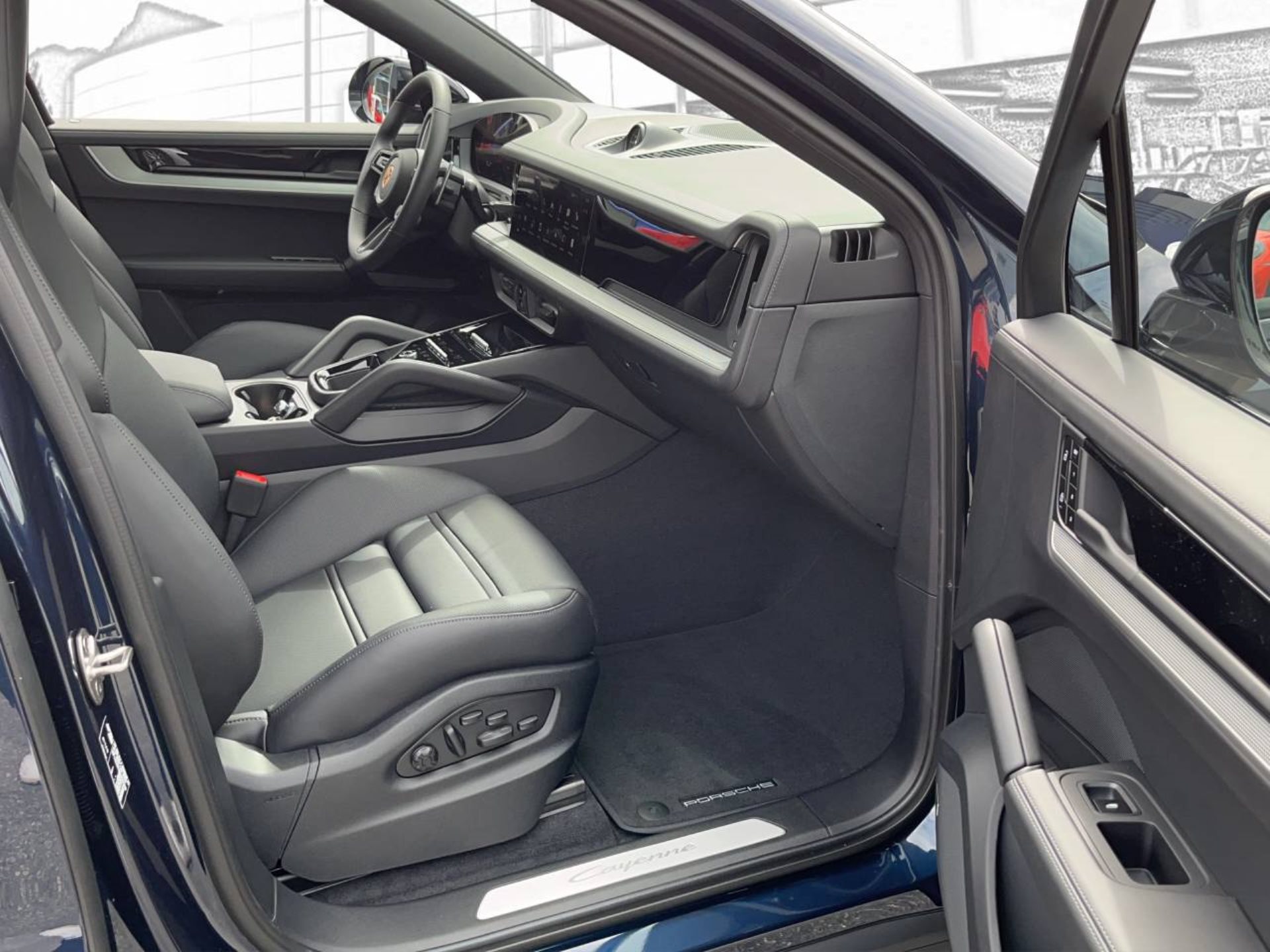 PORSCHE Cayenne Coupé-image-12