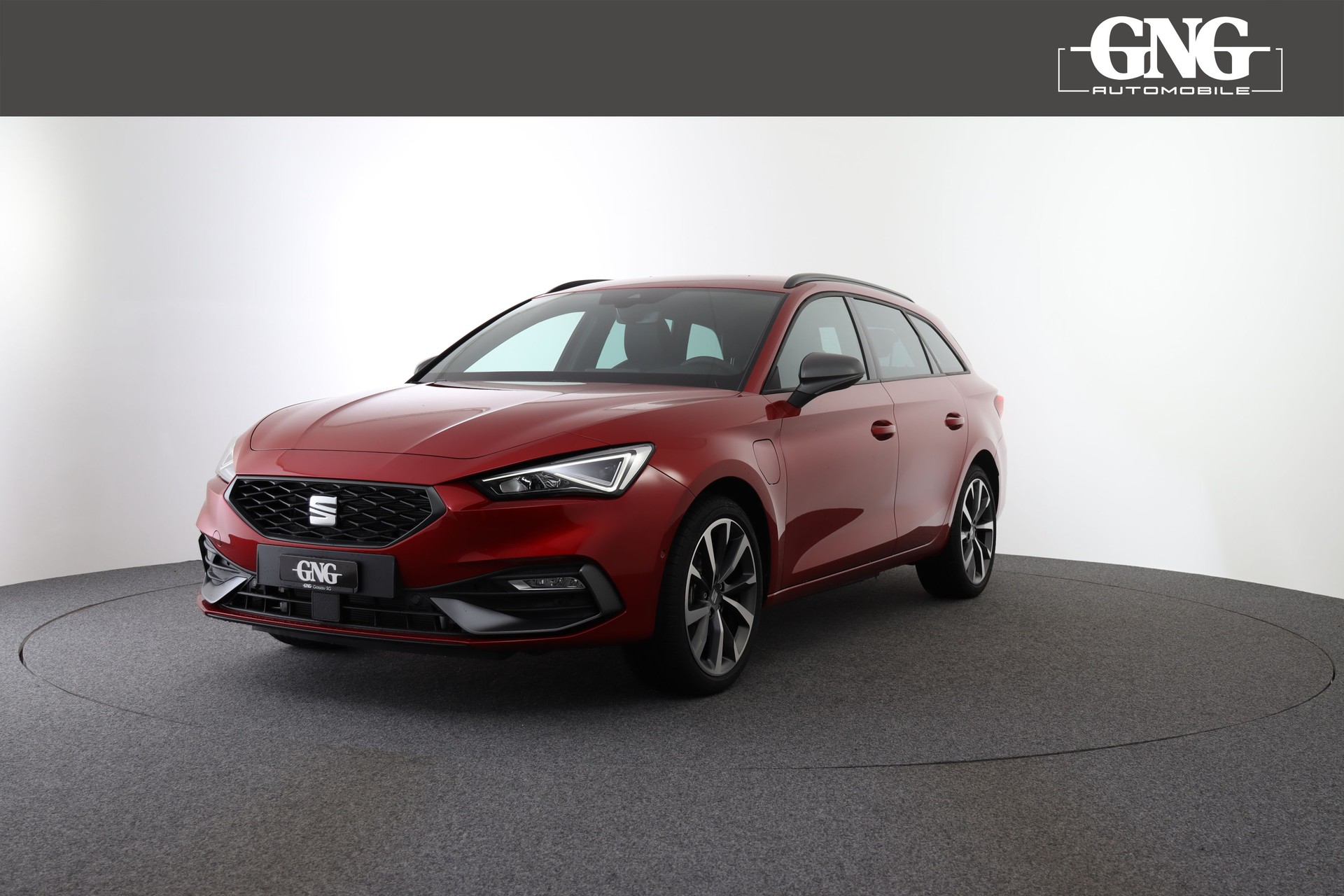 SEAT Leon ST 1.4 eHybrid pHEV DSG Hola FR-image-0