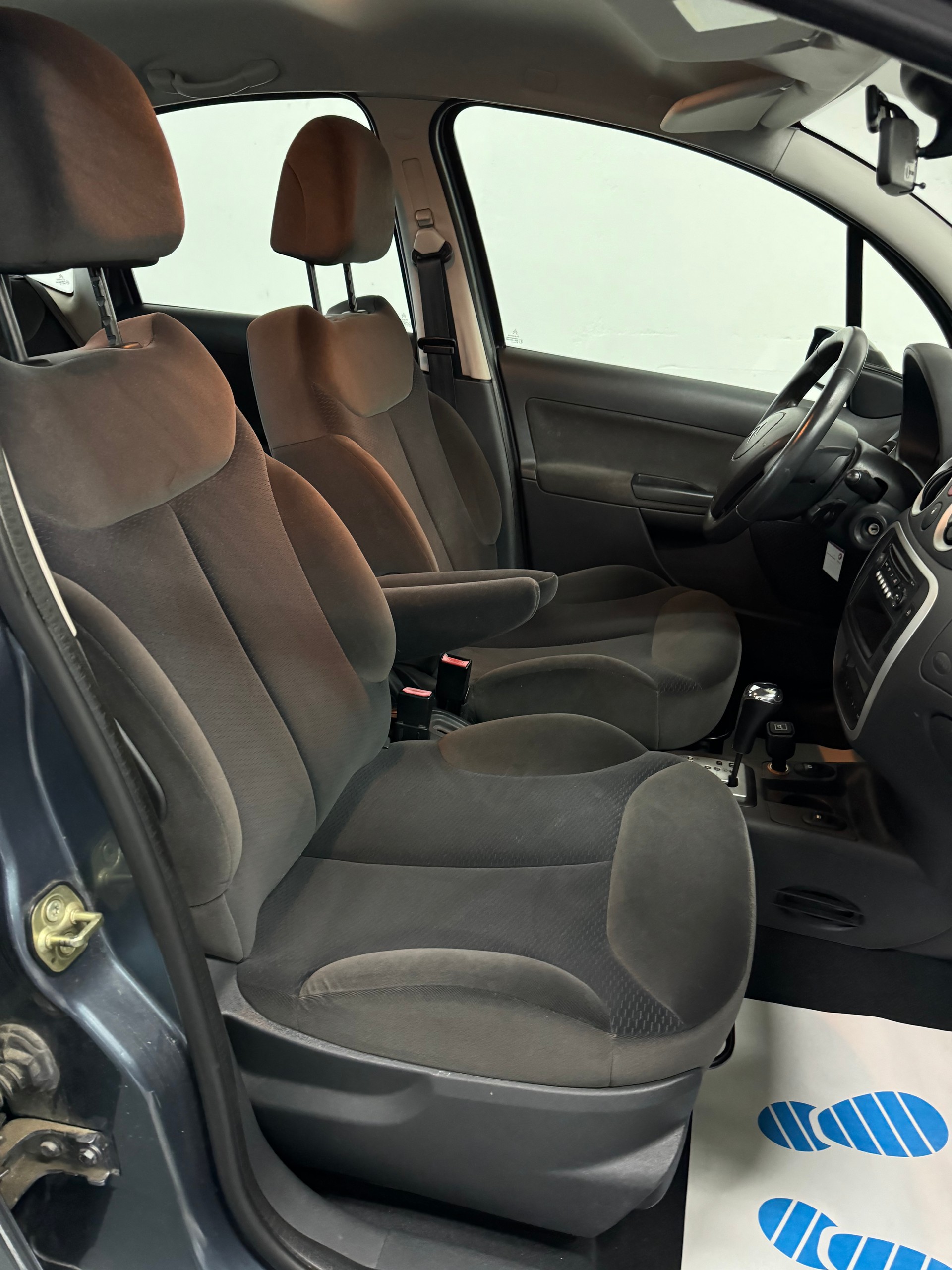 CITROEN C3 1.6i 16V Exclusive-image-16