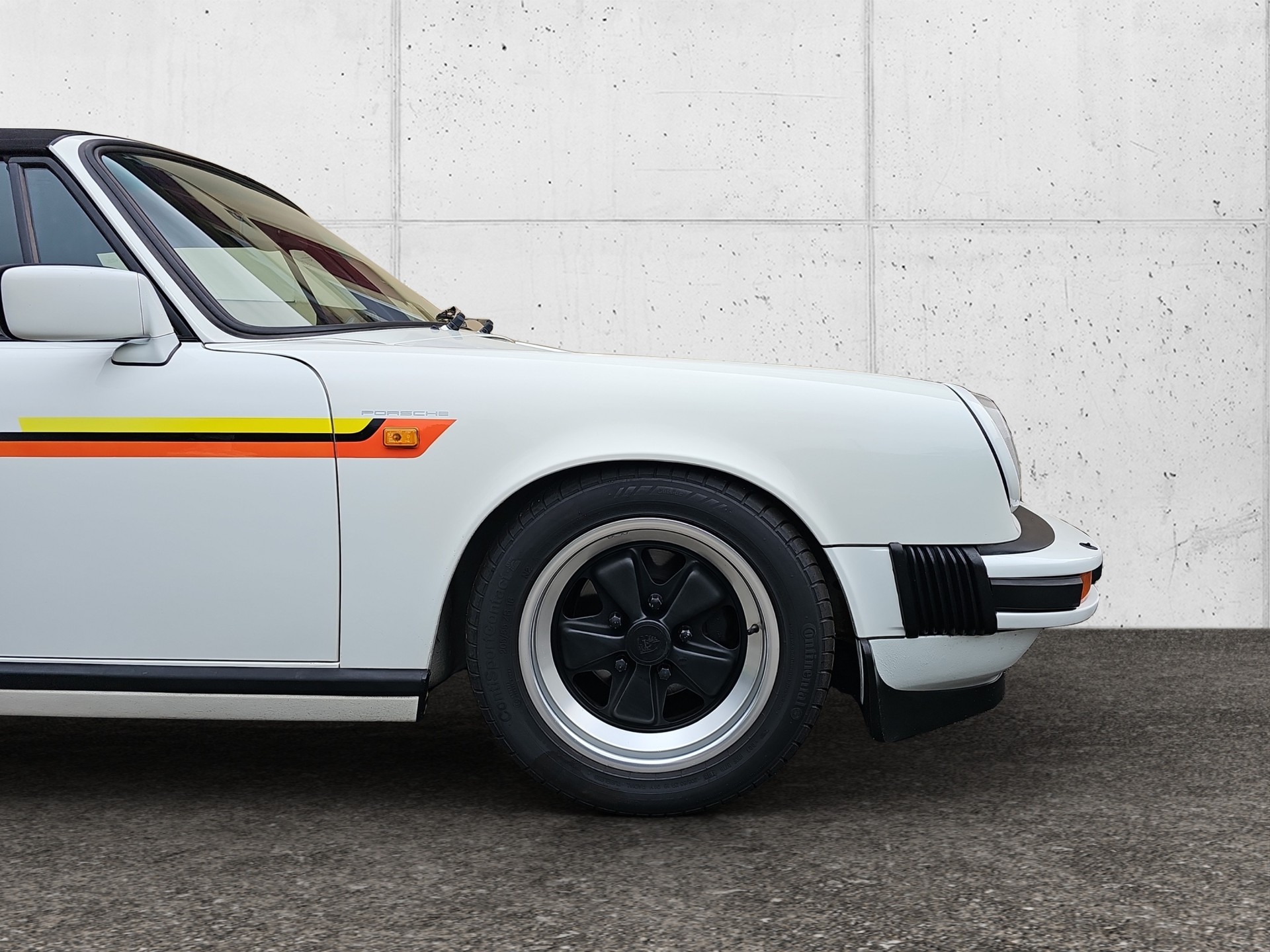 PORSCHE 911 SC Cabrio-image-9