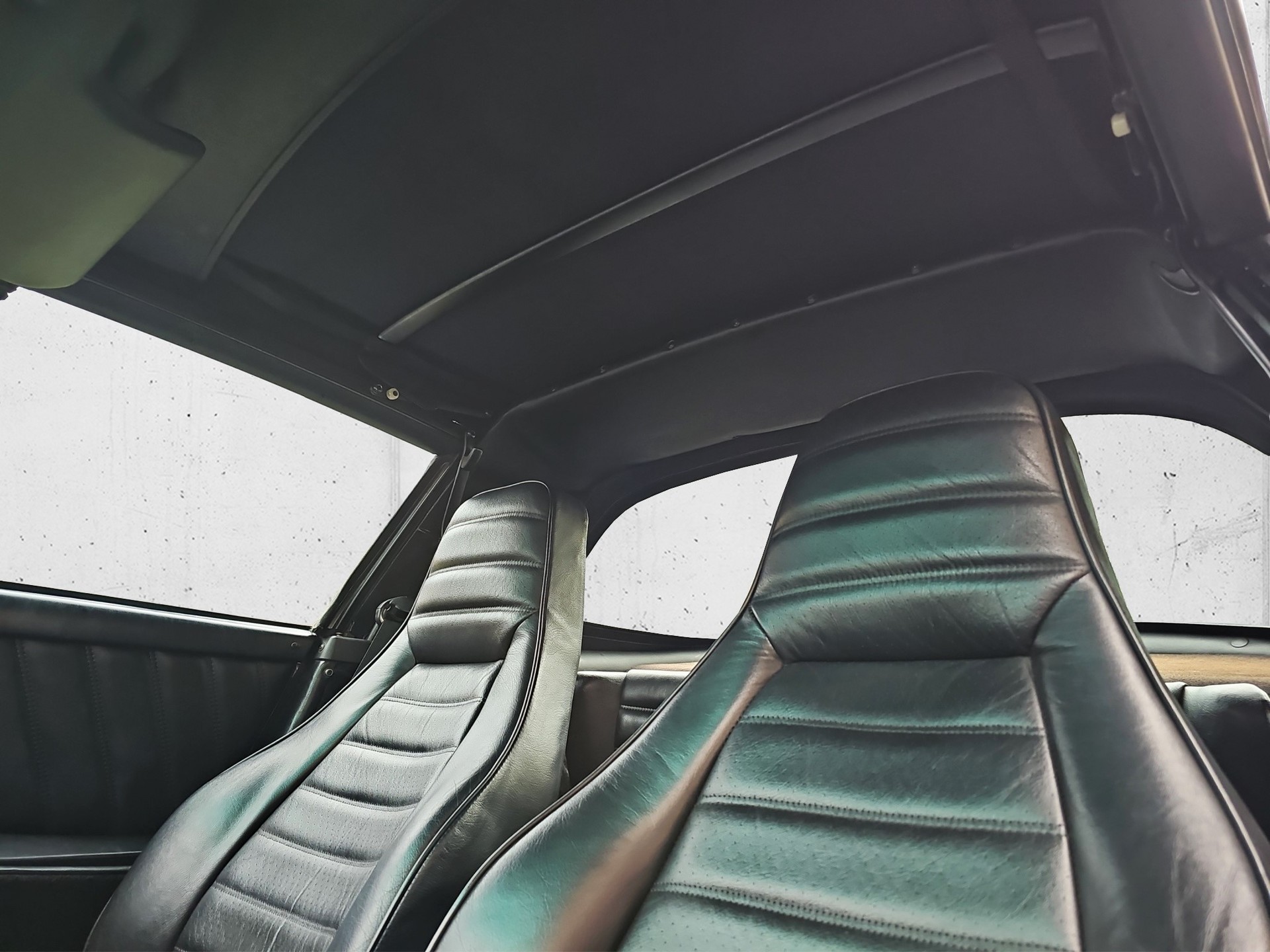 PORSCHE 911 SC Cabrio-image-23
