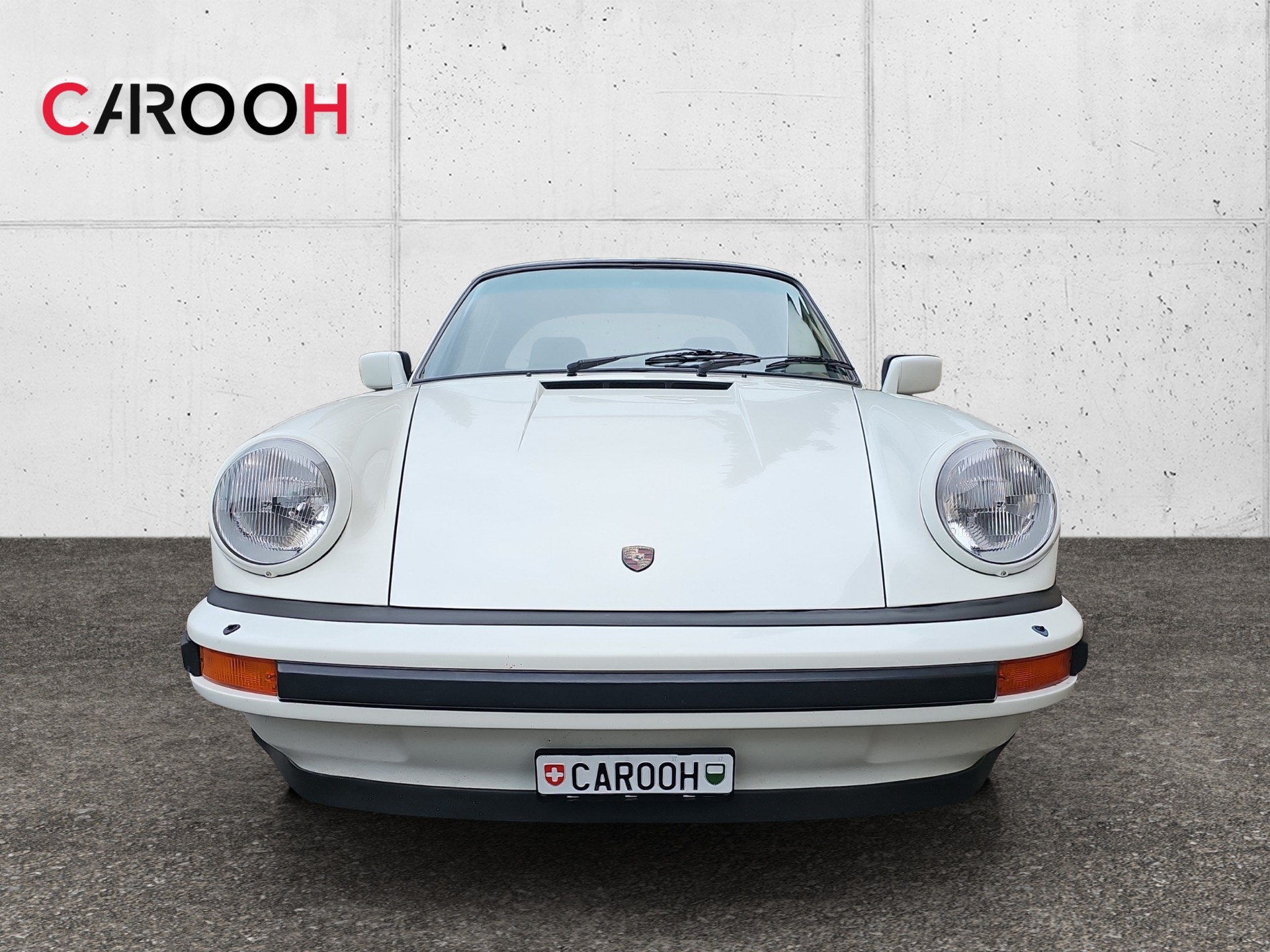PORSCHE 911 SC Cabrio-showroom-element-1
