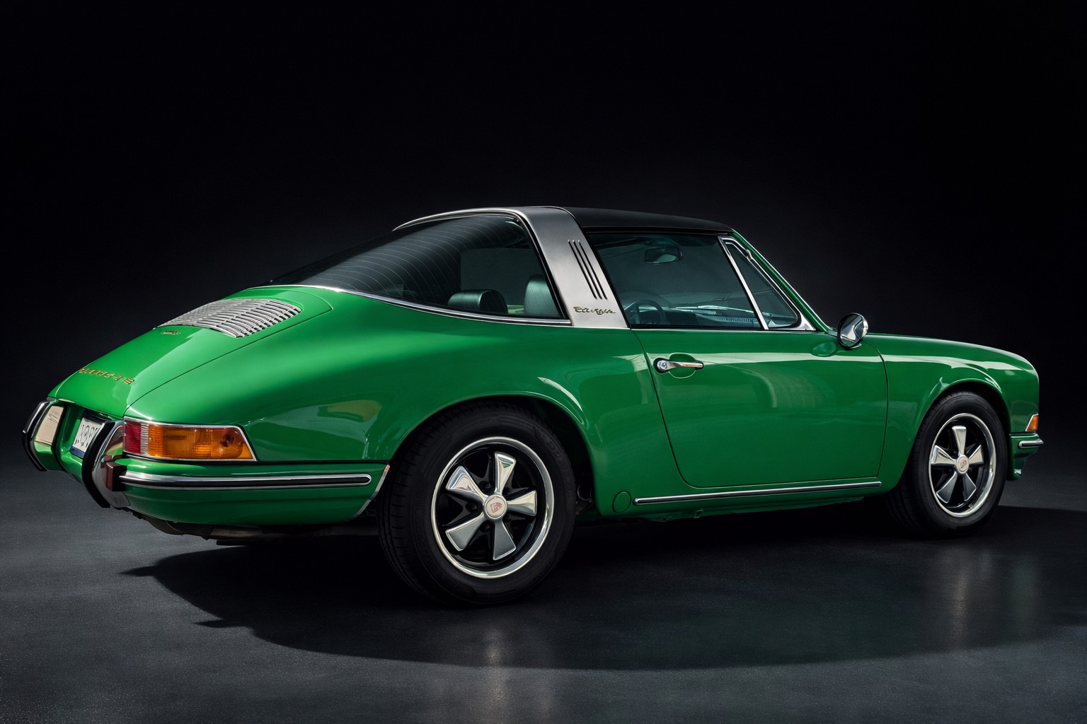 PORSCHE 911-image-1