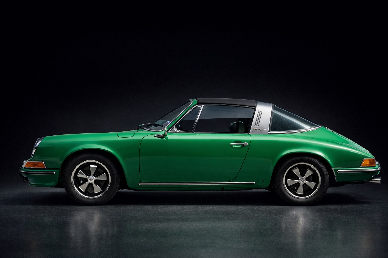 PORSCHE 911-image-3