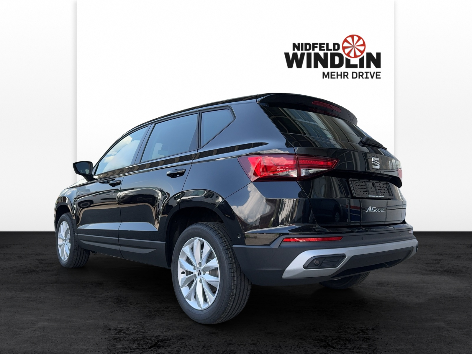 SEAT Ateca FR 2.0TDI 150PS 7DSG 4D-image-2