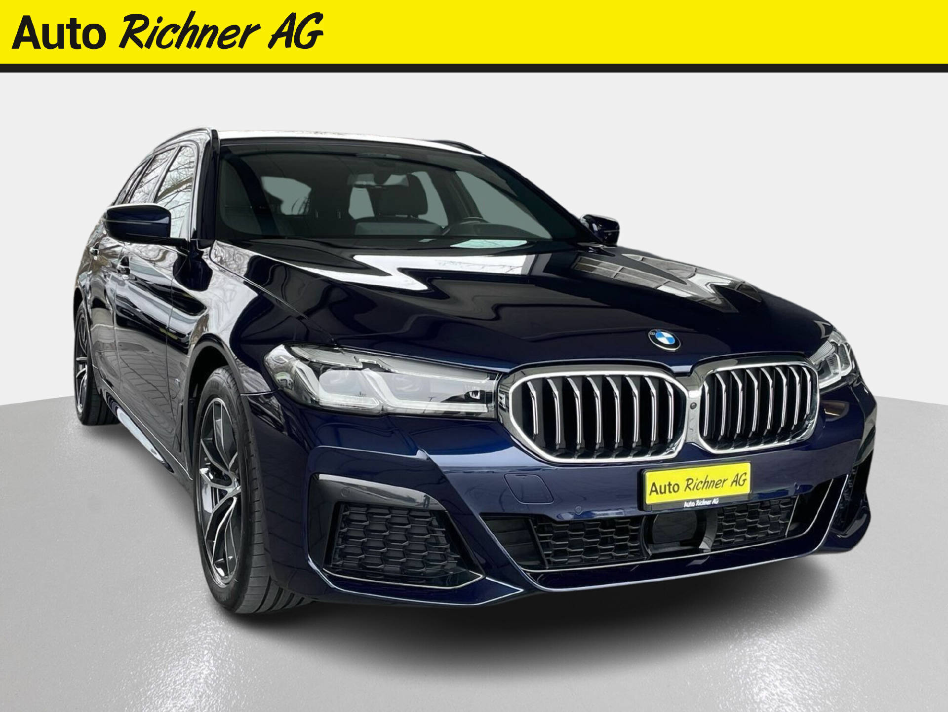 BMW 530e xDrive SAG Touring-image-0