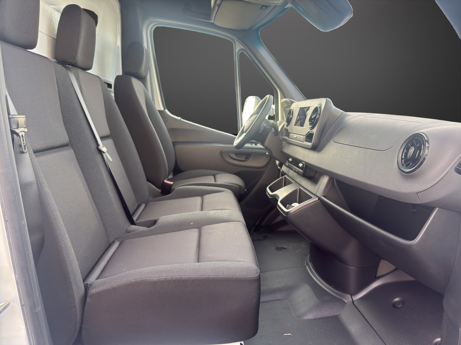 MERCEDES-BENZ Sprinter 317 CDI Lang 9G-TRONIC-image-9
