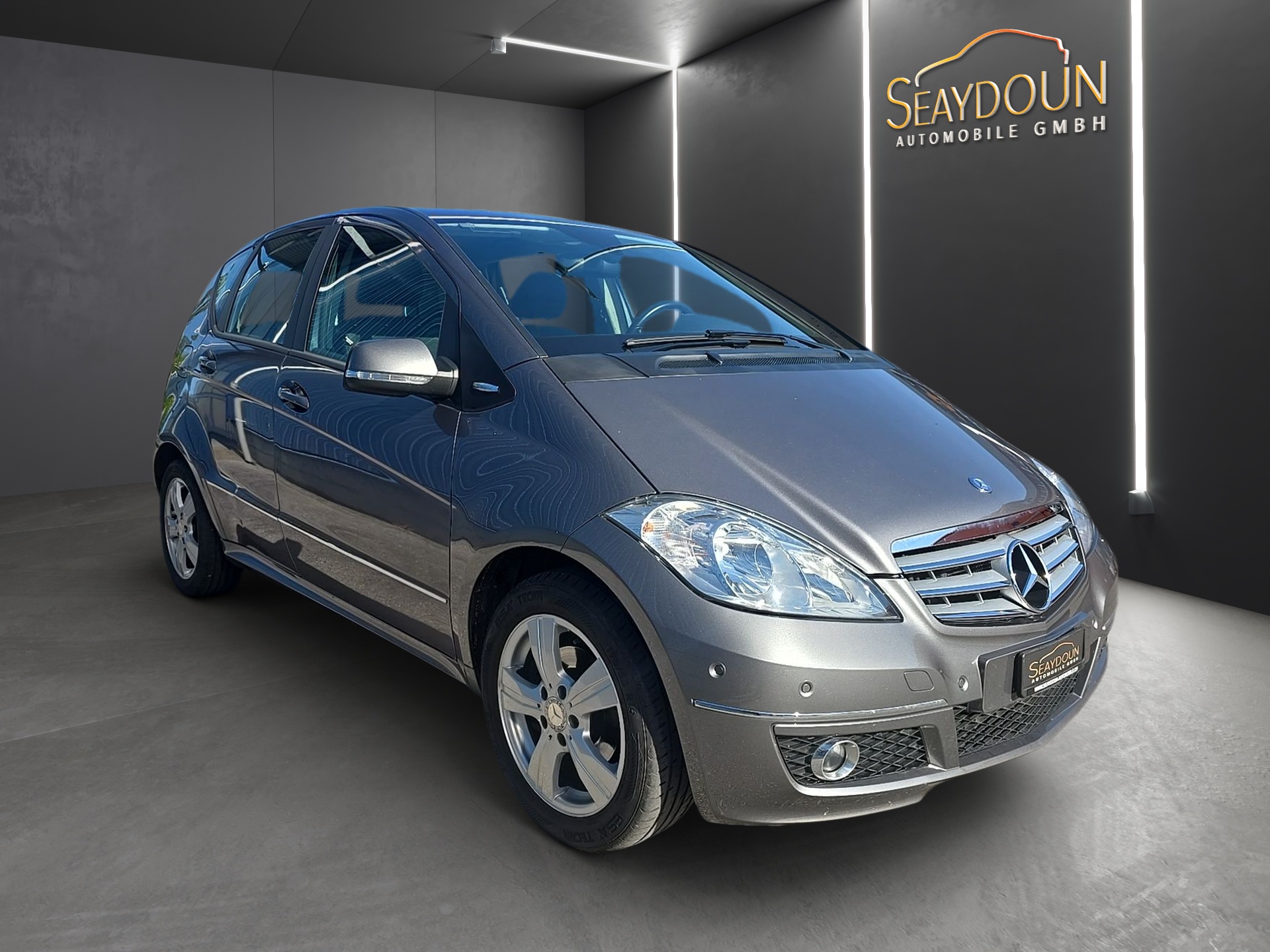 MERCEDES-BENZ A 160 CDI Elégance Autotronic-image-1