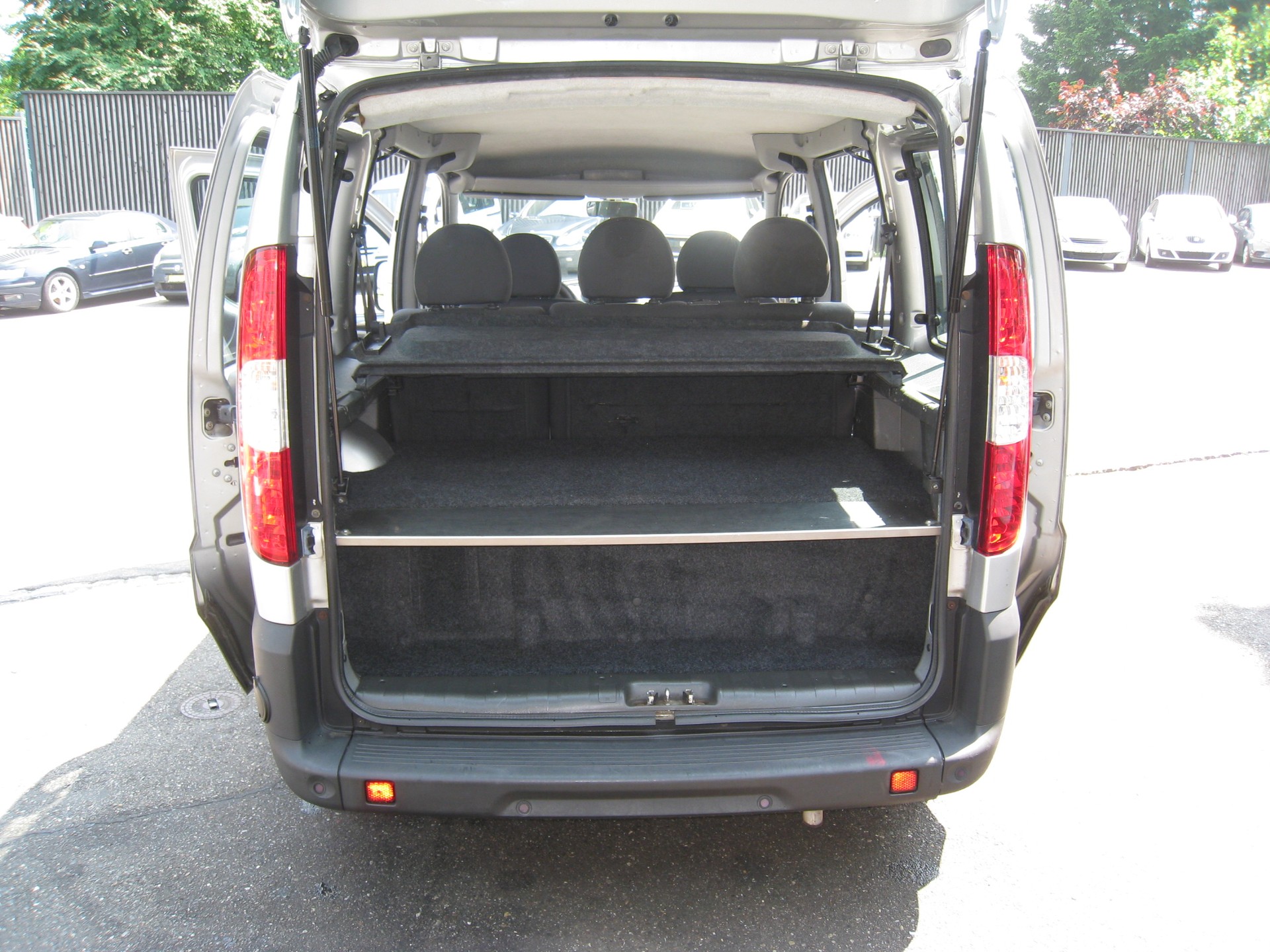 FIAT Doblò 1.6 Bipower Active-image-8