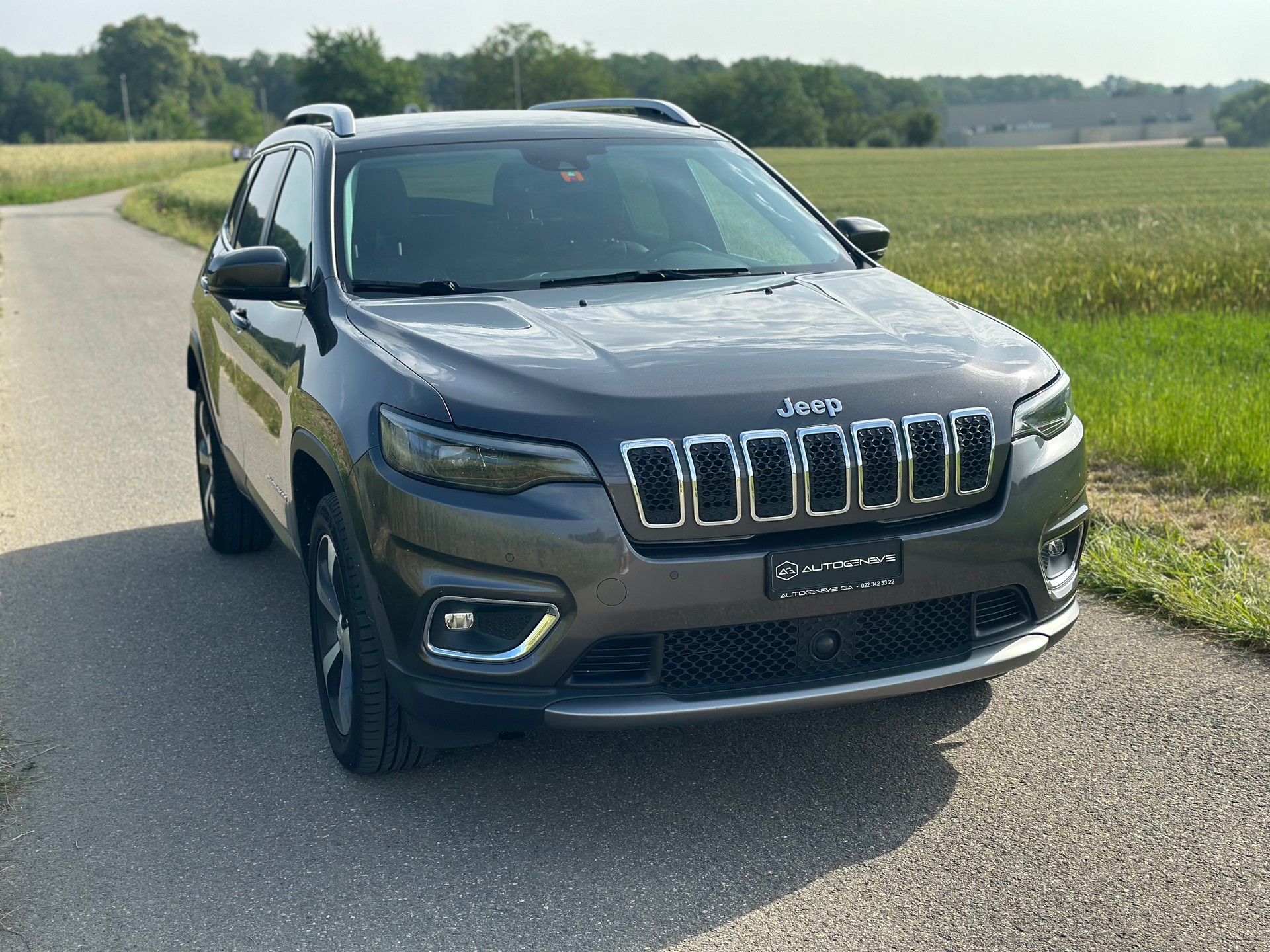 JEEP Cherokee 2.0 Limited AWD Drive I 9ATX-image-3