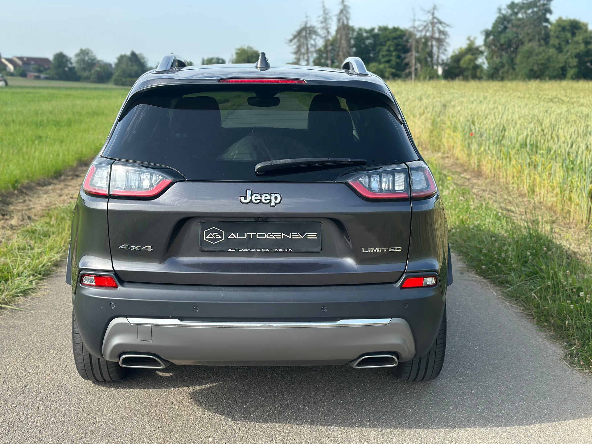 JEEP Cherokee 2.0 Limited AWD Drive I 9ATX-image-5