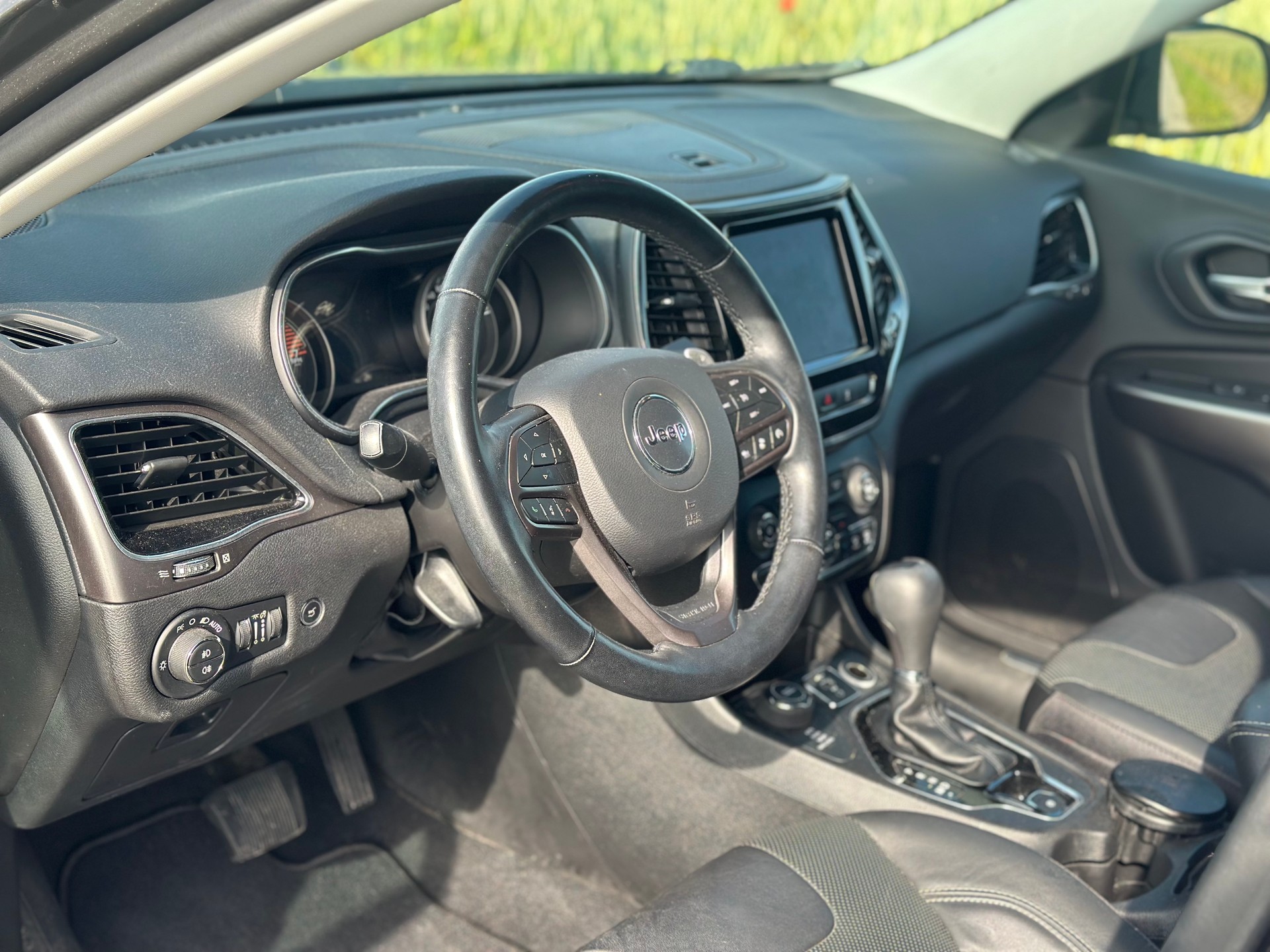 JEEP Cherokee 2.0 Limited AWD Drive I 9ATX-image-10