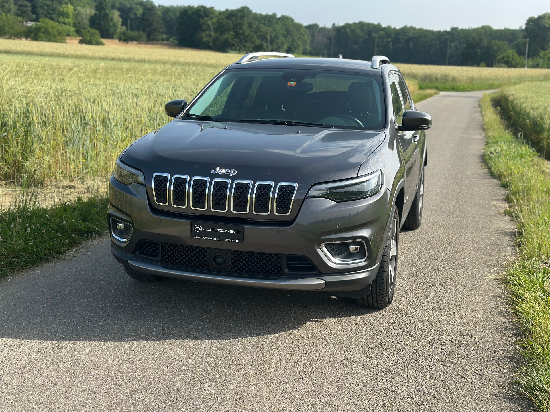 JEEP Cherokee 2.0 Limited AWD Drive I 9ATX-image-1