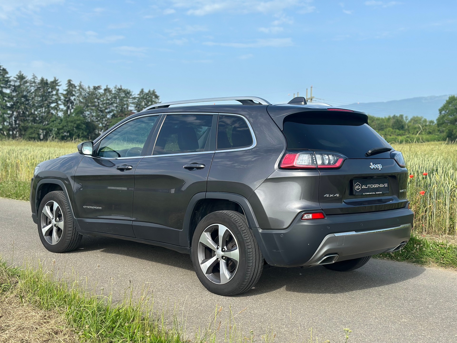 JEEP Cherokee 2.0 Limited AWD Drive I 9ATX-image-7