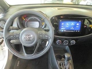 TOYOTA Aygo X 1.0 VVT-i Comfort Plus CVT-image-4