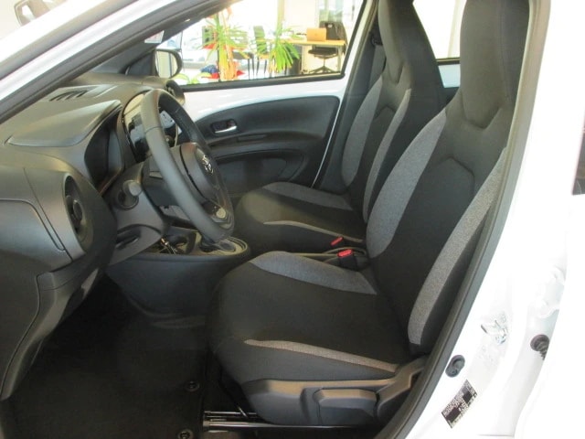 TOYOTA Aygo X 1.0 VVT-i Comfort Plus CVT-image-3