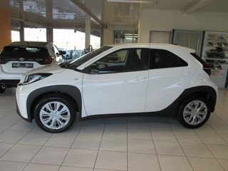 TOYOTA Aygo X 1.0 VVT-i Comfort Plus CVT-image-1