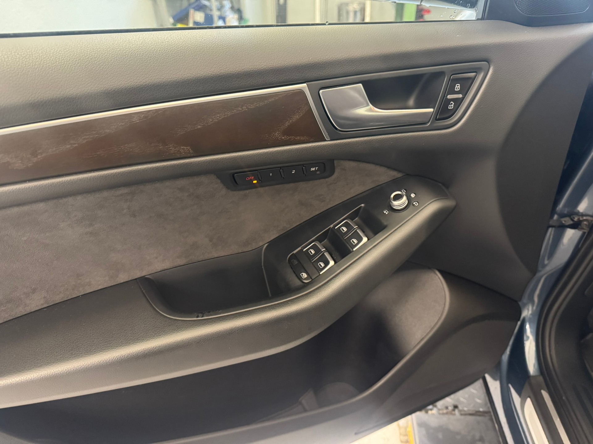 AUDI Q5 3.0 TDI clean quattro S-tronic-image-14