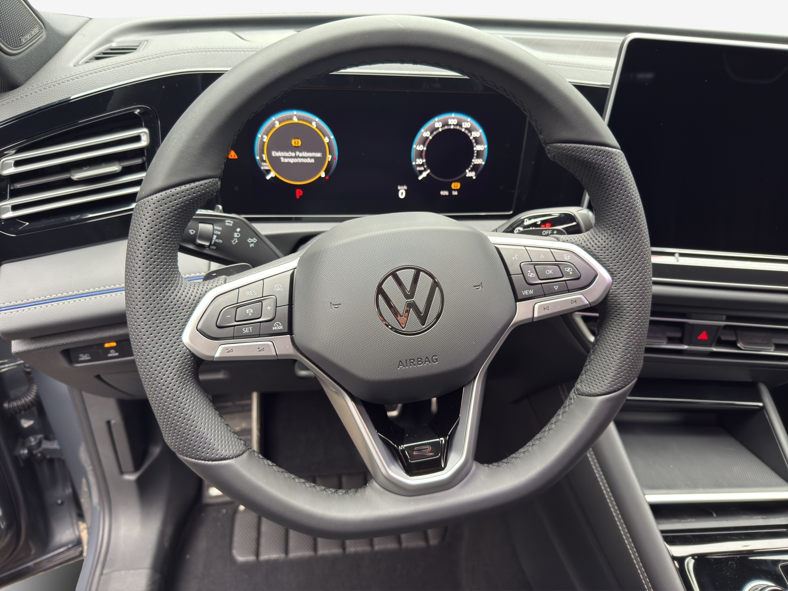 VW Tiguan 2.0 TSI DSG R-Line 4Motion-image-9