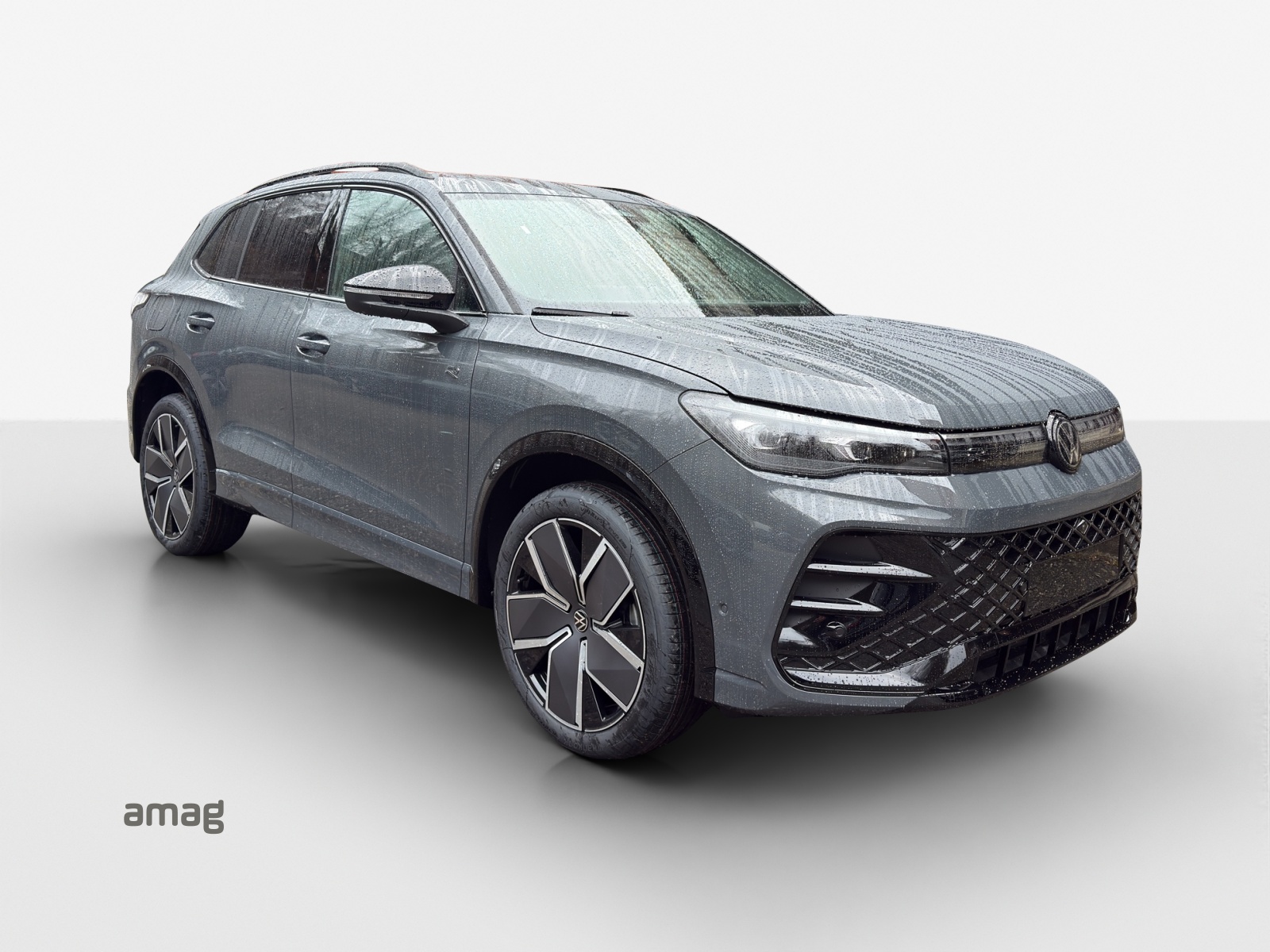VW Tiguan 2.0 TSI DSG R-Line 4Motion-image-5