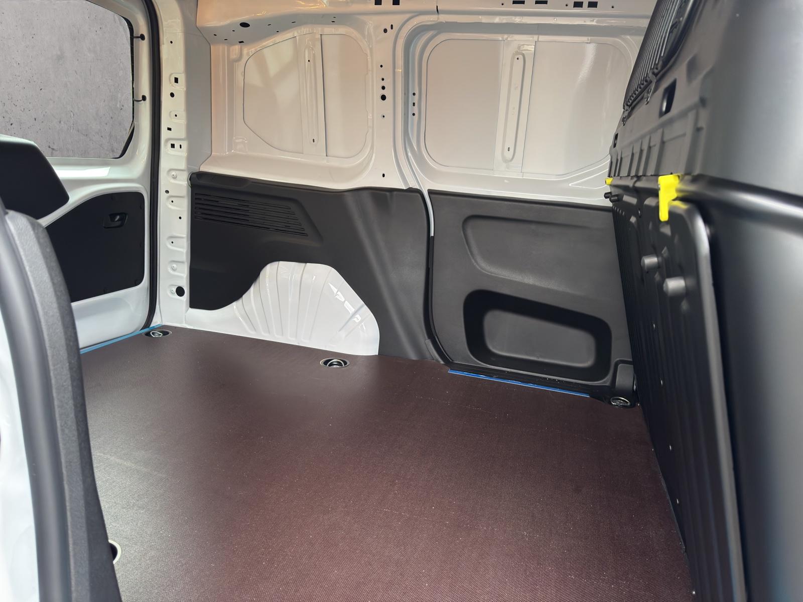 CITROEN e-Berlingo M erhöhte Nutzlast 50kWh Swiss Edition-image-14