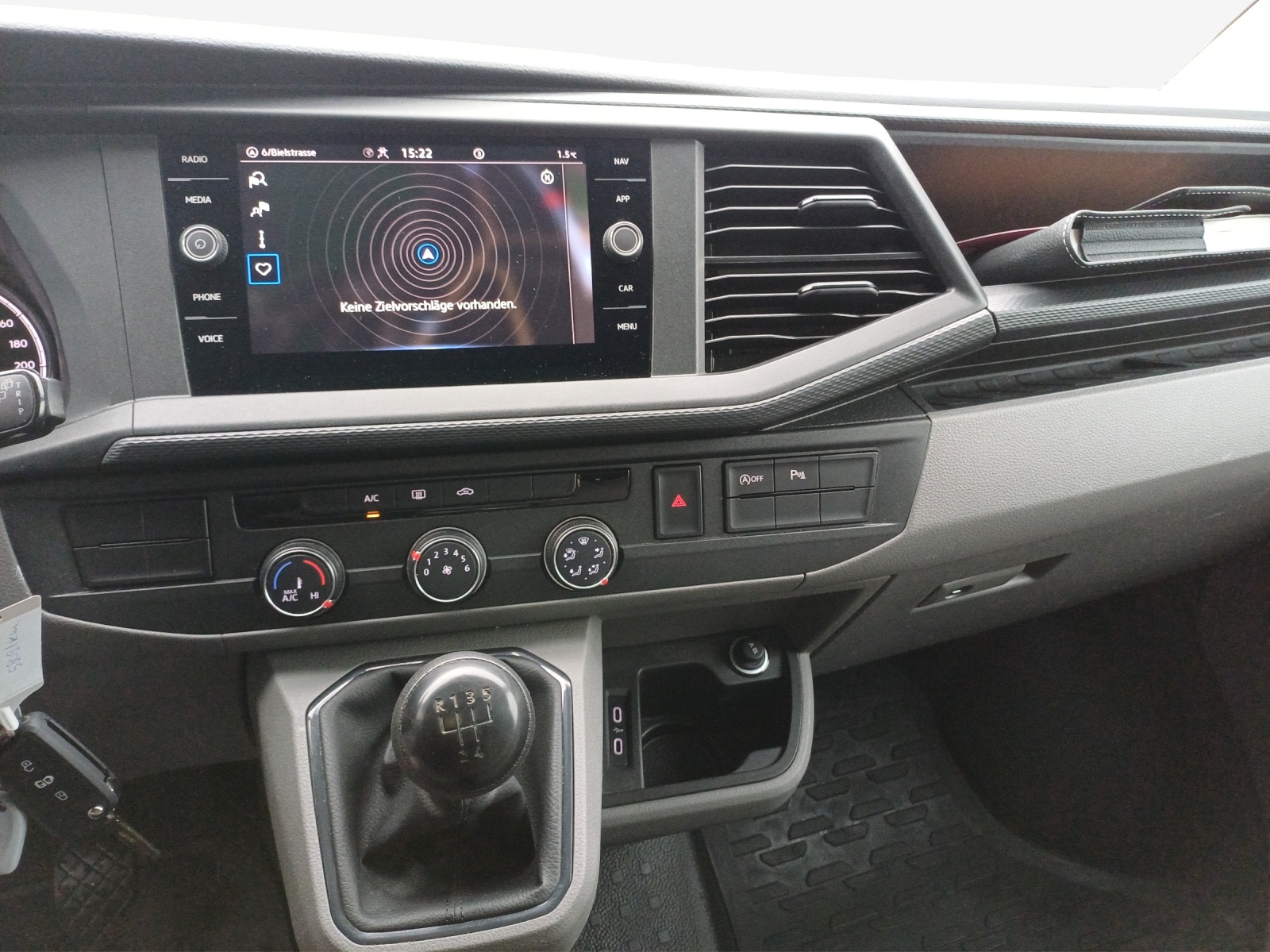 VW T6.1 2.0 TDI-image-11
