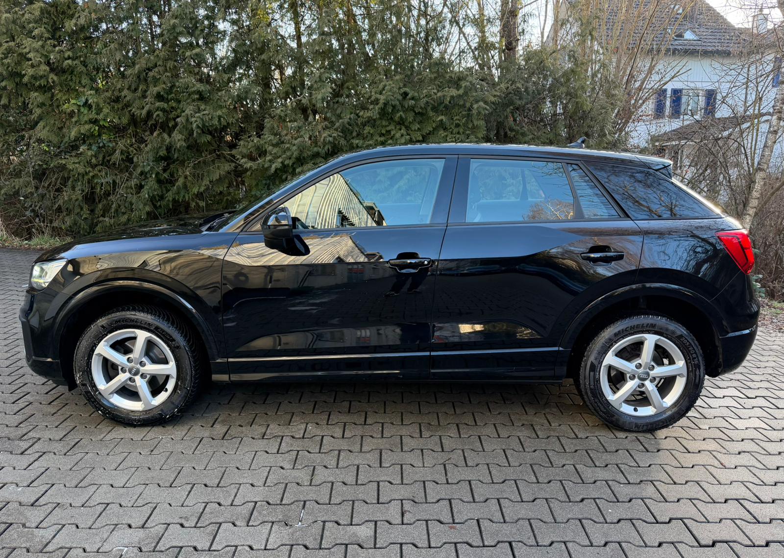AUDI Q2 30 TFSI Sport S-tronic-image-1