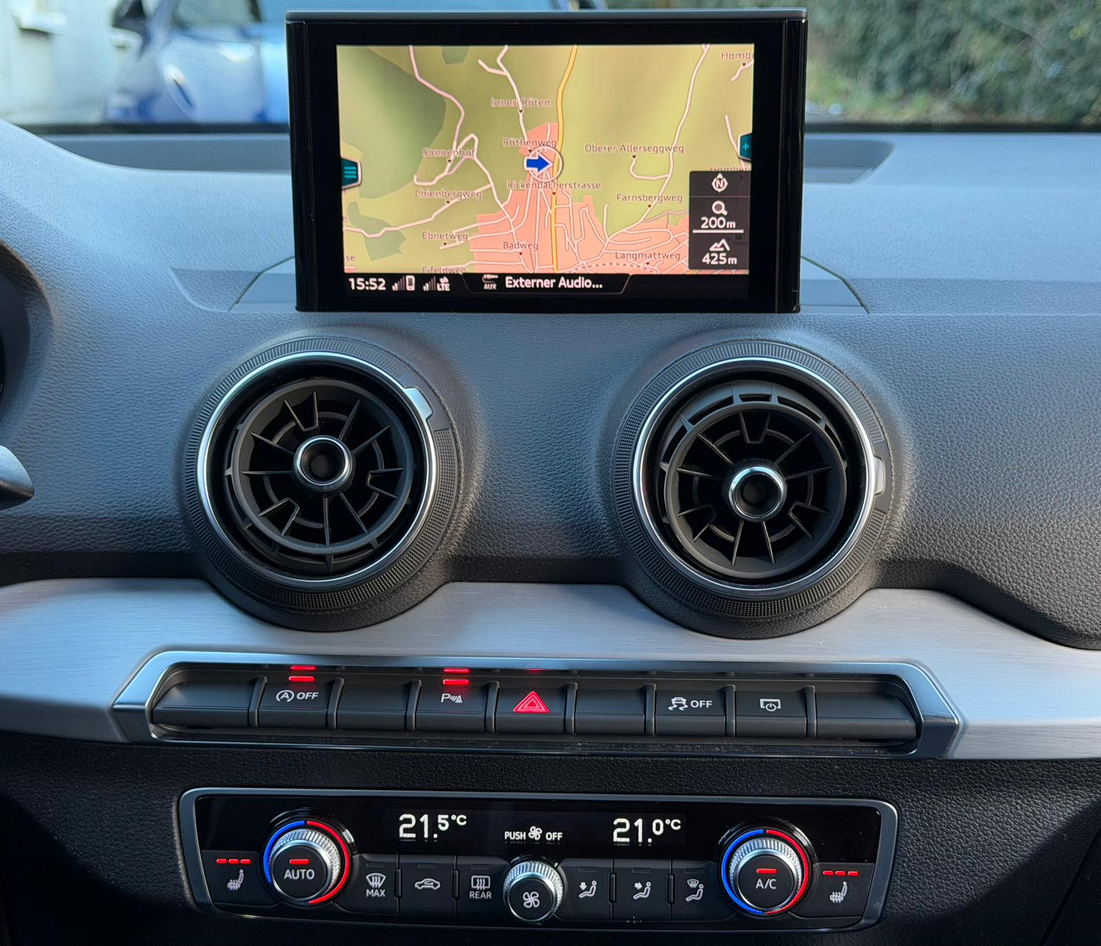AUDI Q2 30 TFSI Sport S-tronic-image-23