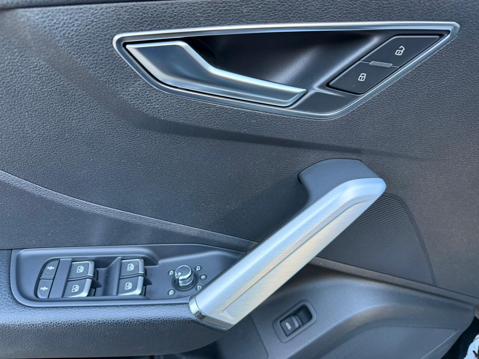 AUDI Q2 30 TFSI Sport S-tronic-image-11