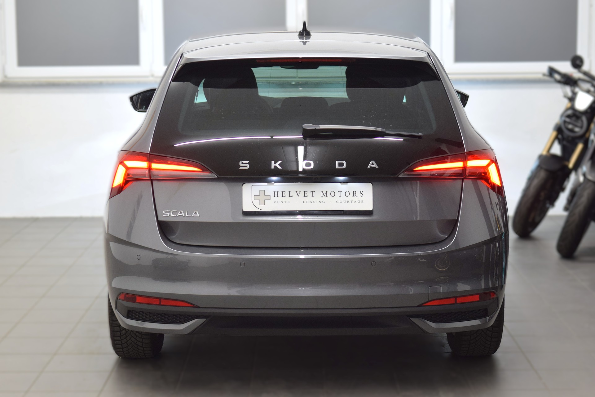 SKODA Scala 1.0 TSI Selection DSG-image-4