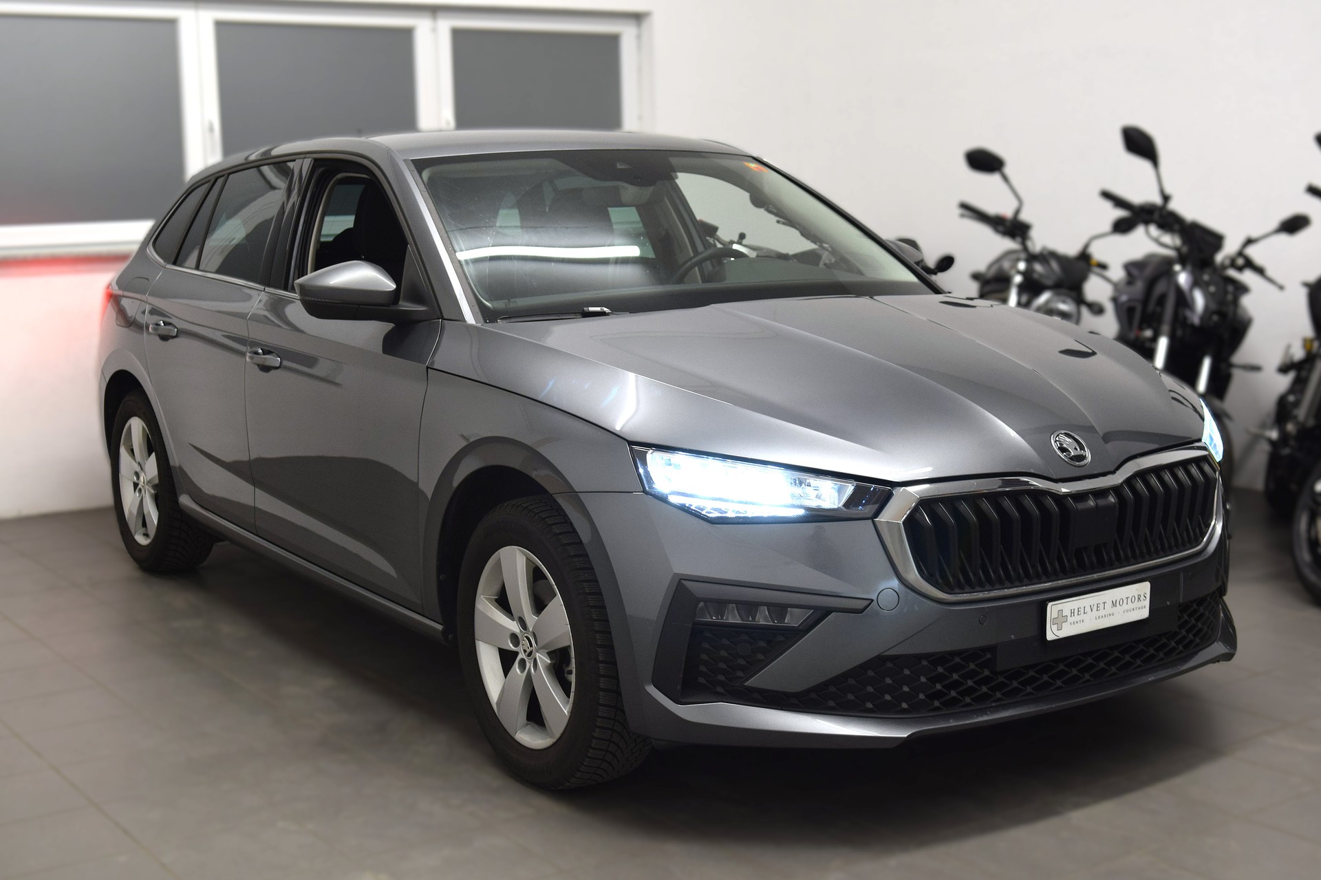 SKODA Scala 1.0 TSI Selection DSG-image-2