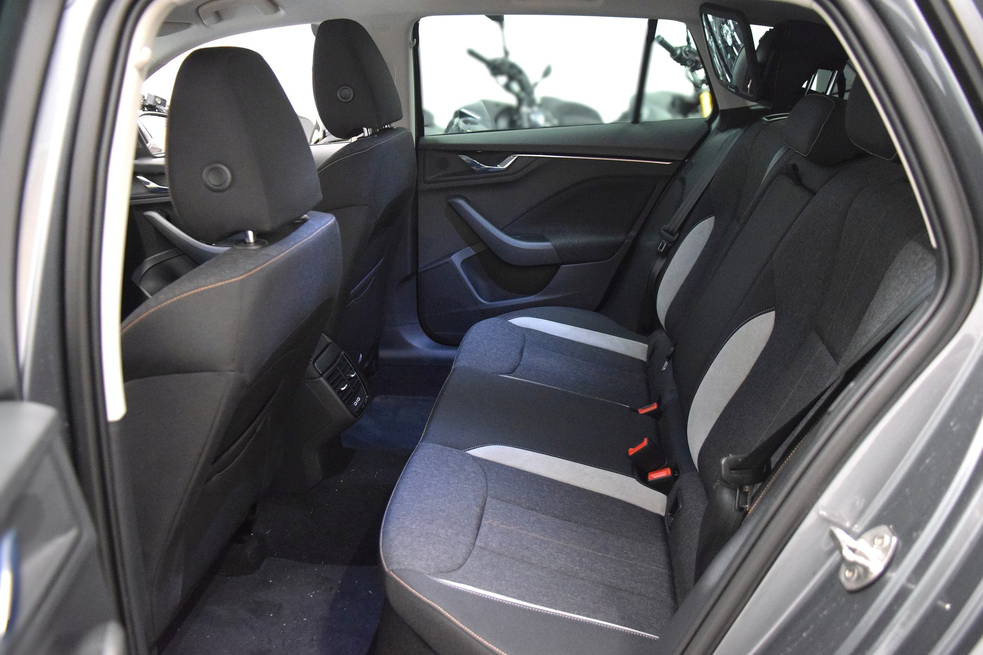 SKODA Scala 1.0 TSI Selection DSG-image-12
