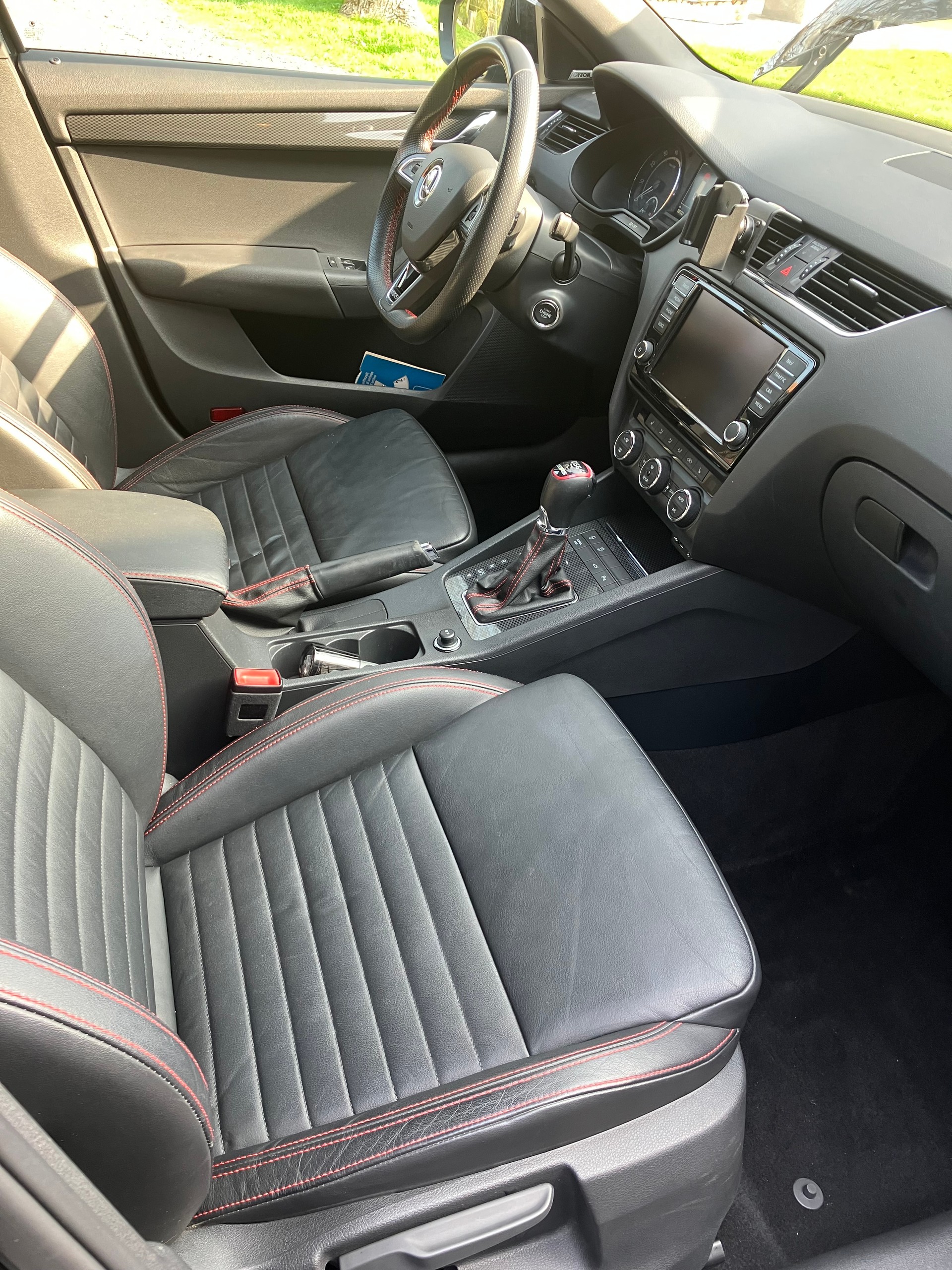 SKODA 2.0 TSI RS DSG-image-4