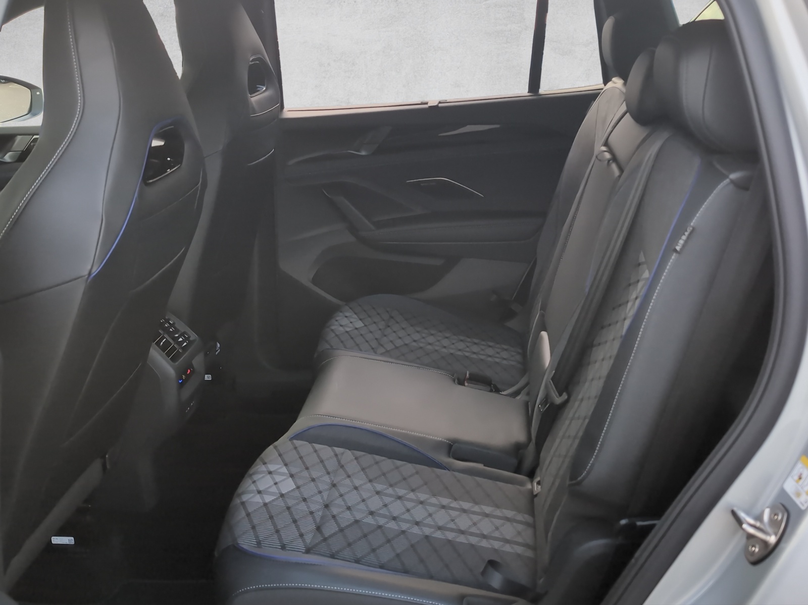 VW Tayron R-Line-image-9