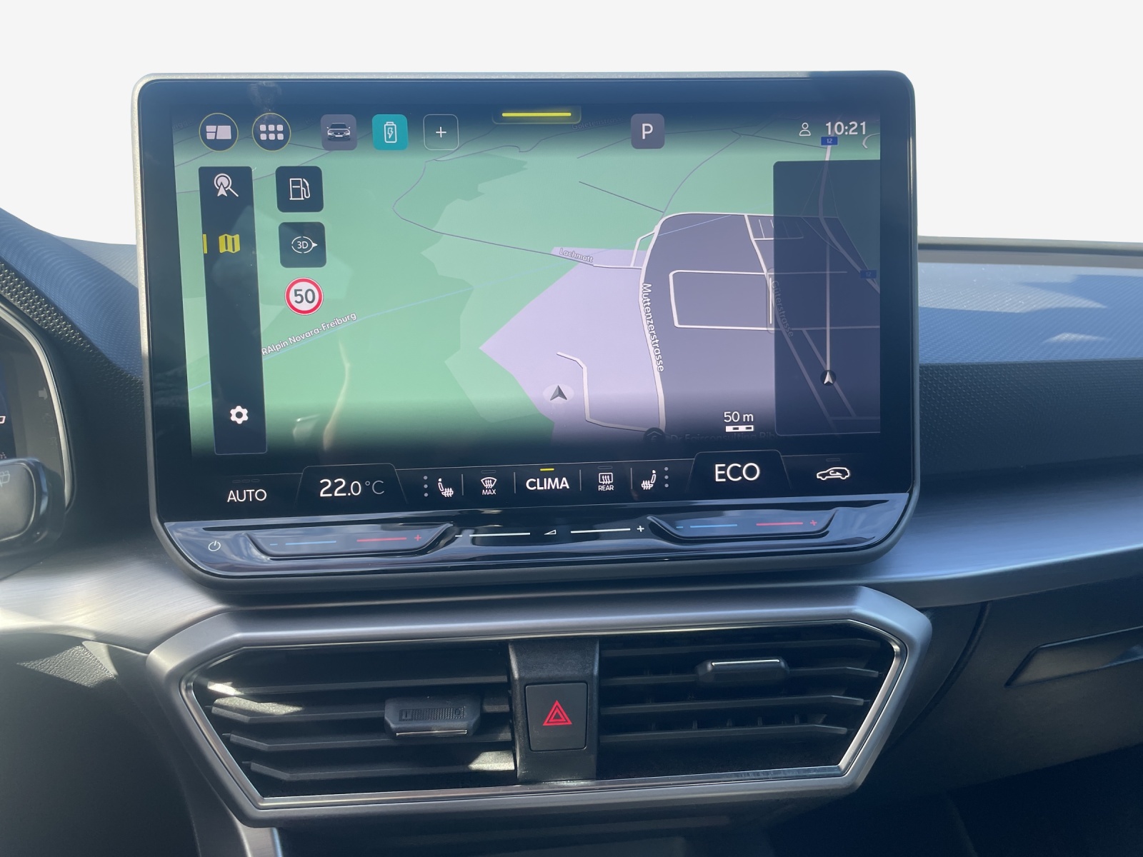 SEAT Leon ST 1.5 eHybrid pHEV DSG FR-image-10