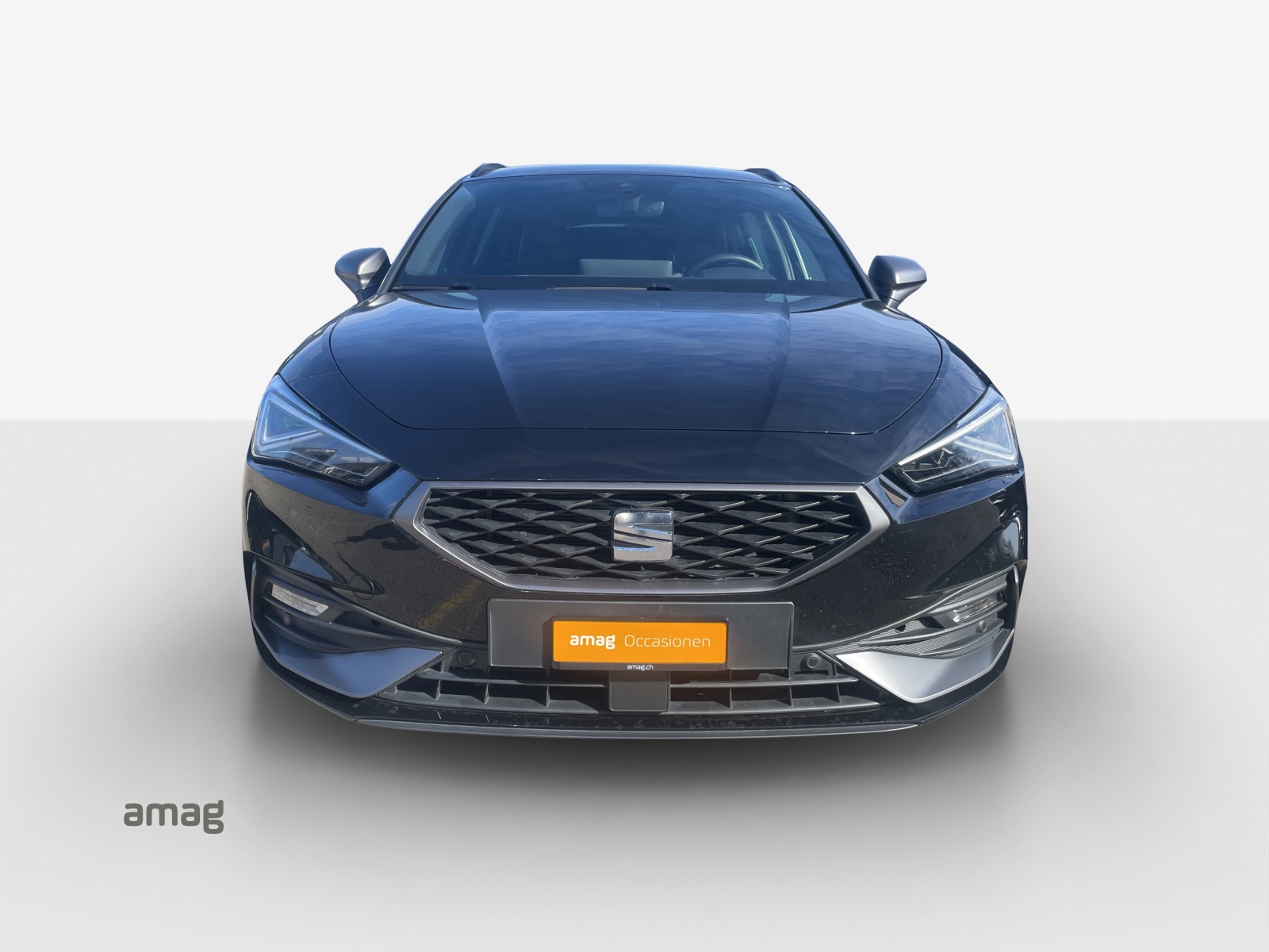 SEAT Leon ST 1.5 eHybrid pHEV DSG FR-image-6