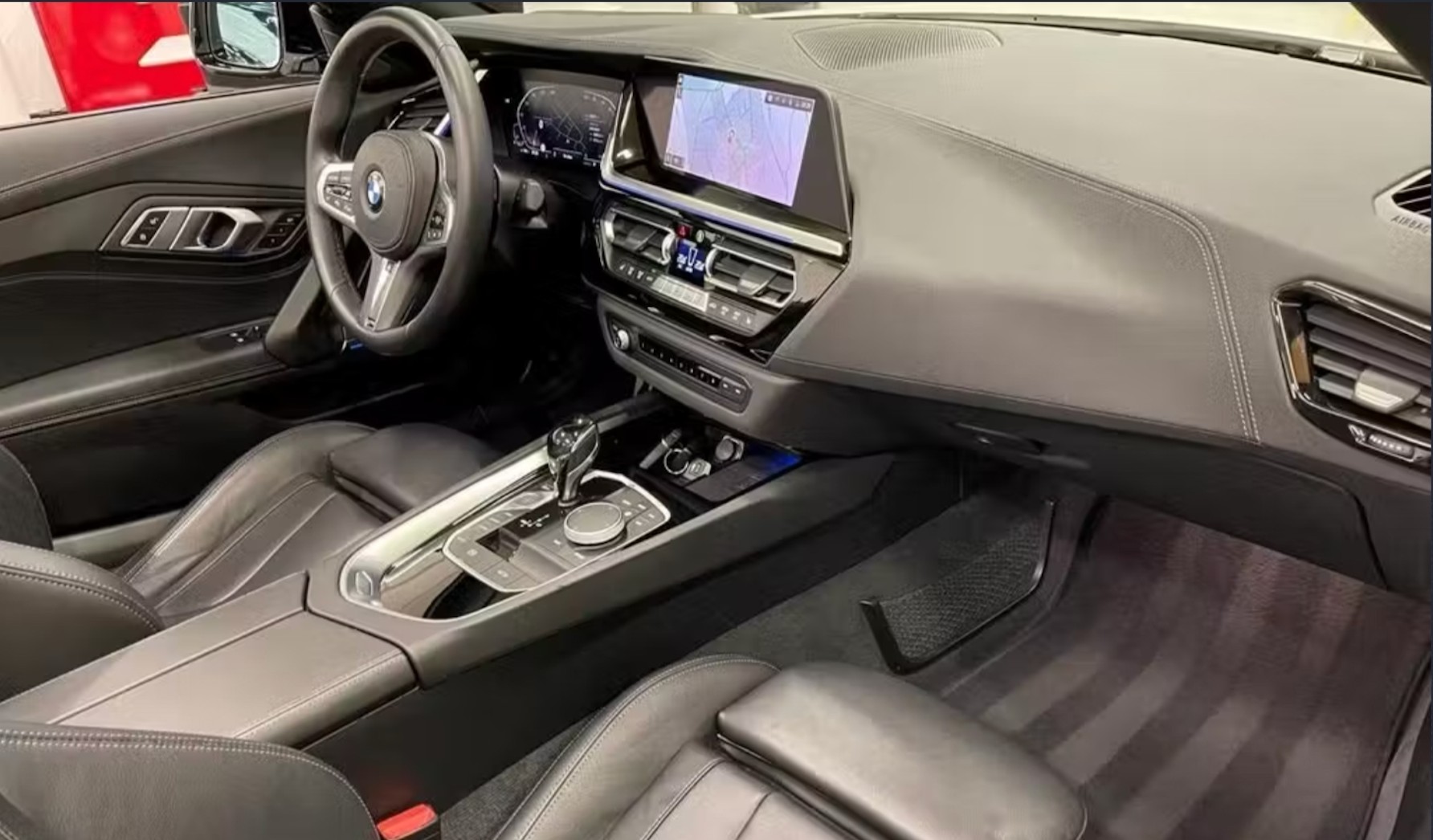 BMW Z4 sDrive 20i Steptronic-image-4
