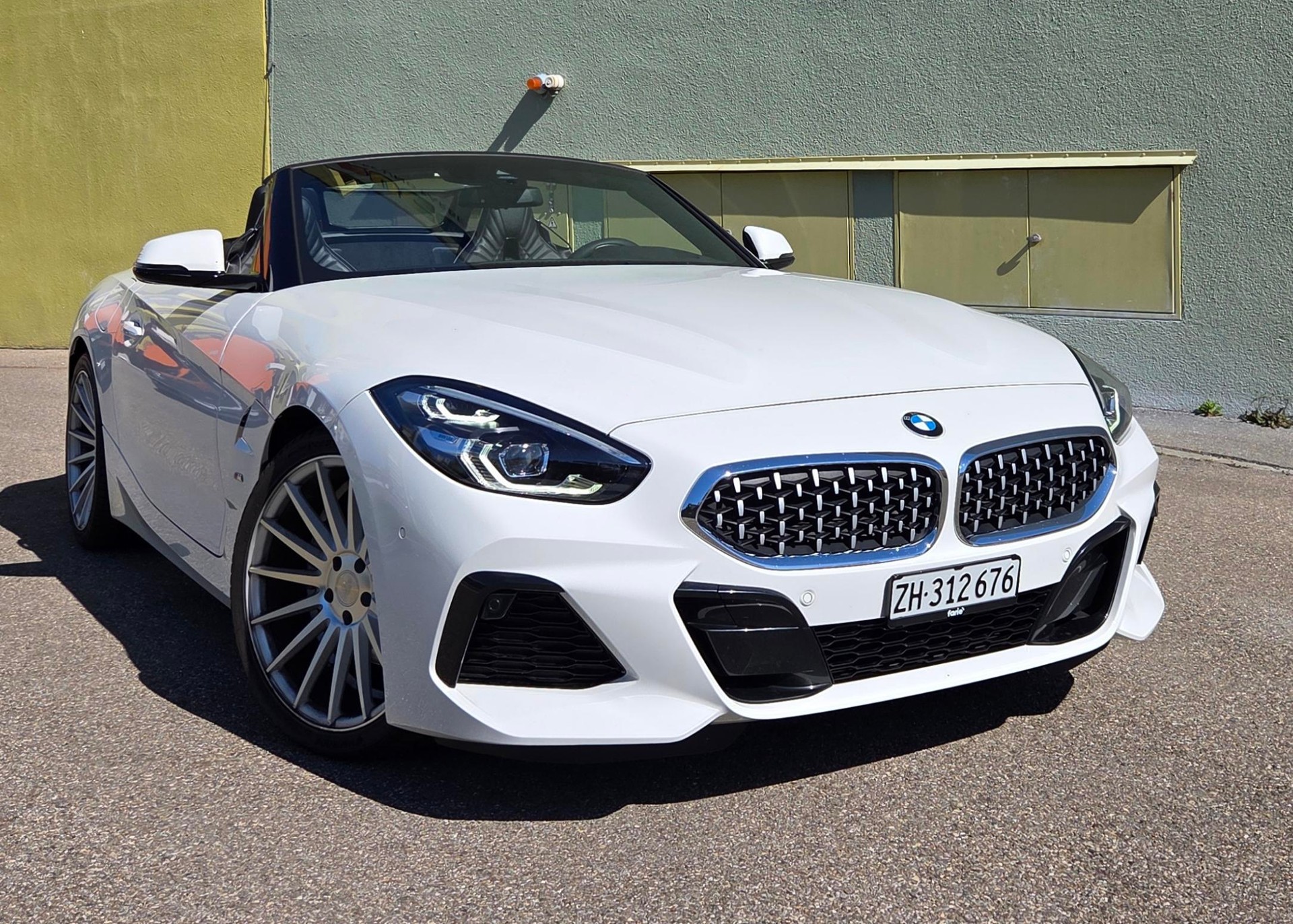 BMW Z4 sDrive 20i Steptronic-image-0